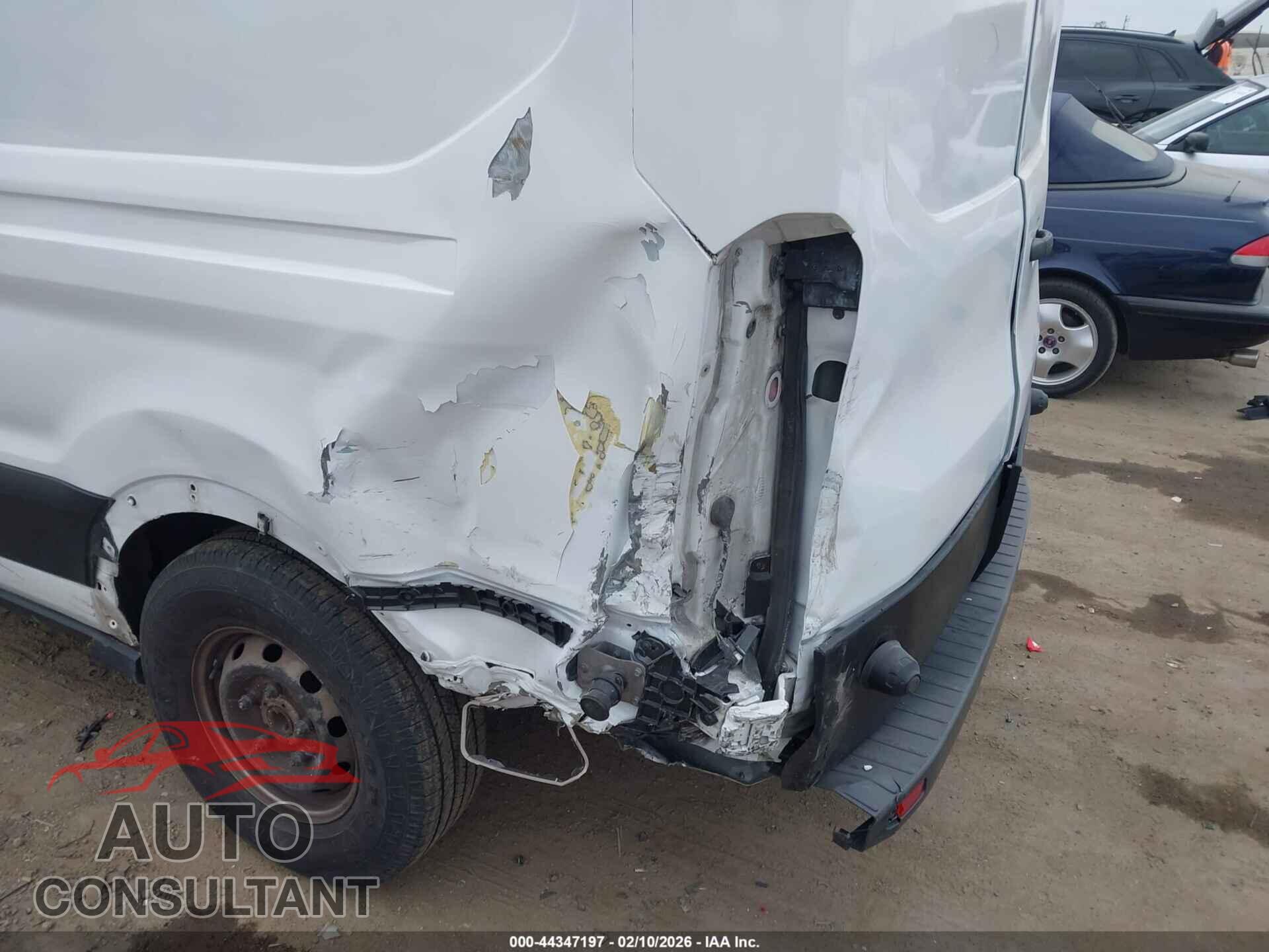 FORD TRANSIT-150 2015 - 1FTNE2CM2FKA44094