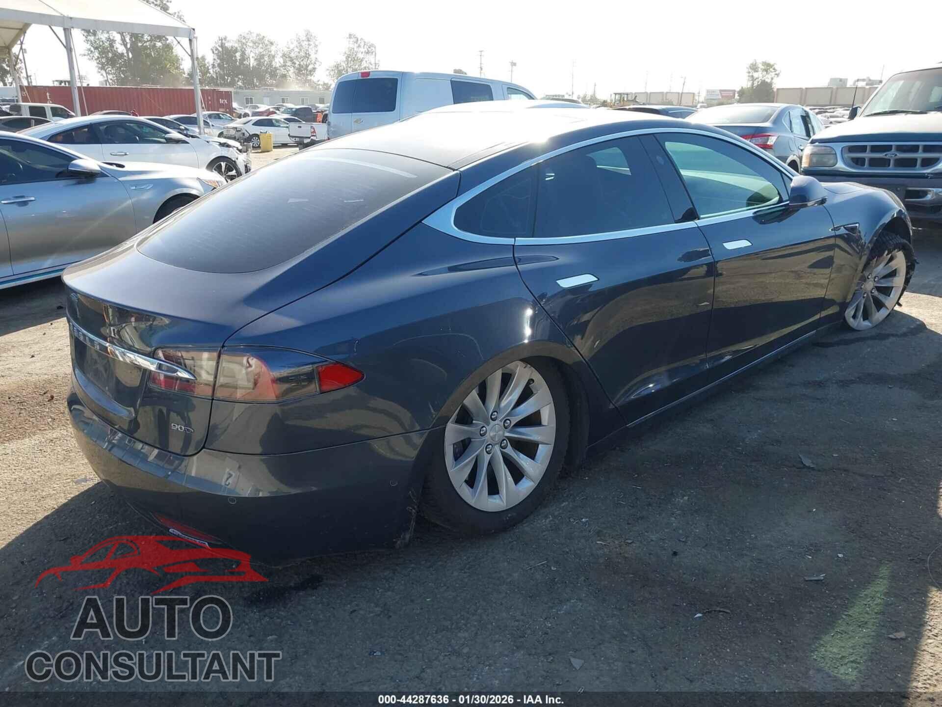 TESLA MODEL S 2016 - 5YJSA1E2XGF173218