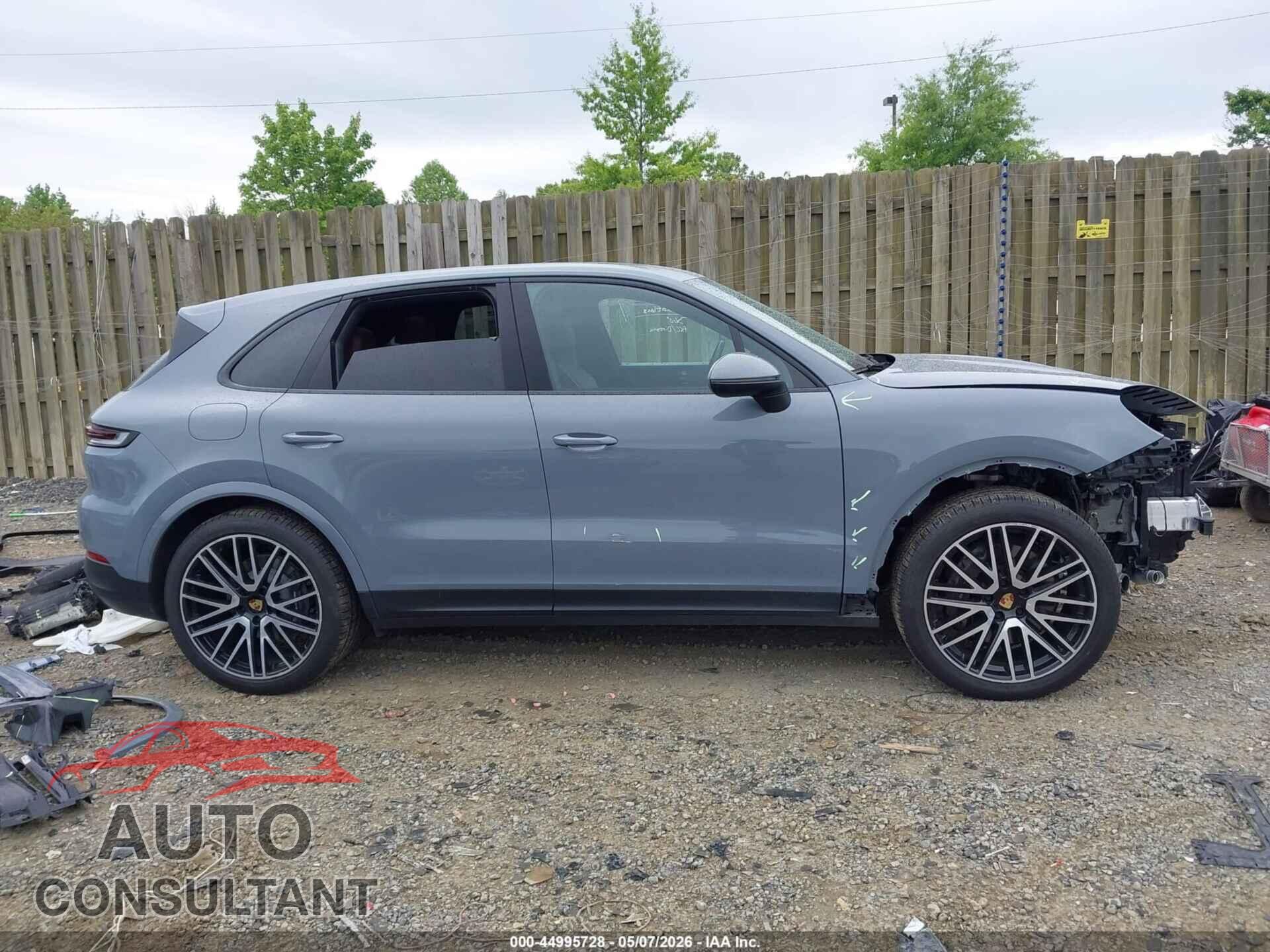 PORSCHE CAYENNE 2024 - WP1AA2AY9RDA11584