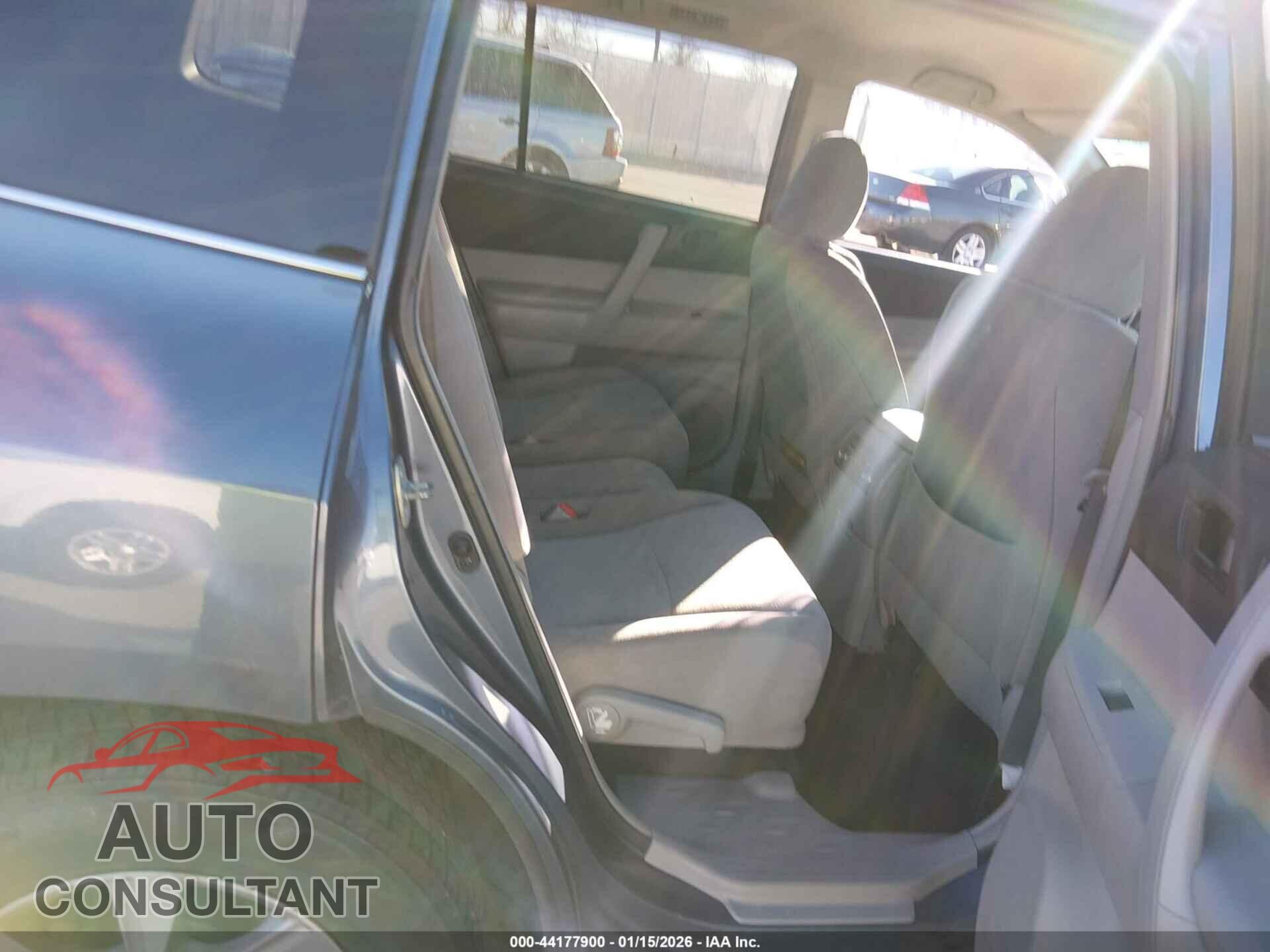 TOYOTA HIGHLANDER 2013 - 5TDBK3EH8DS218578