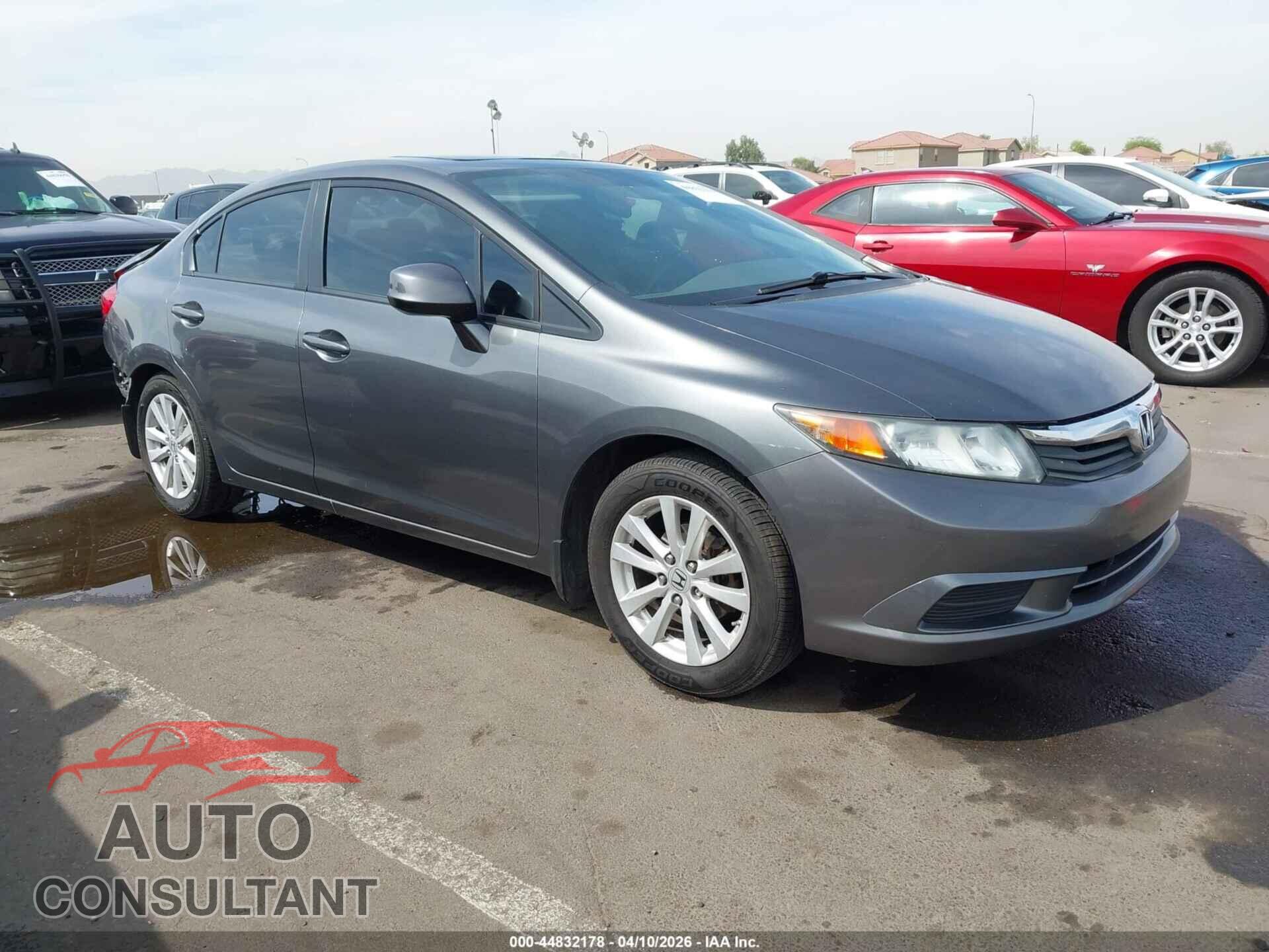 HONDA CIVIC 2012 - 2HGFB2F80CH501923