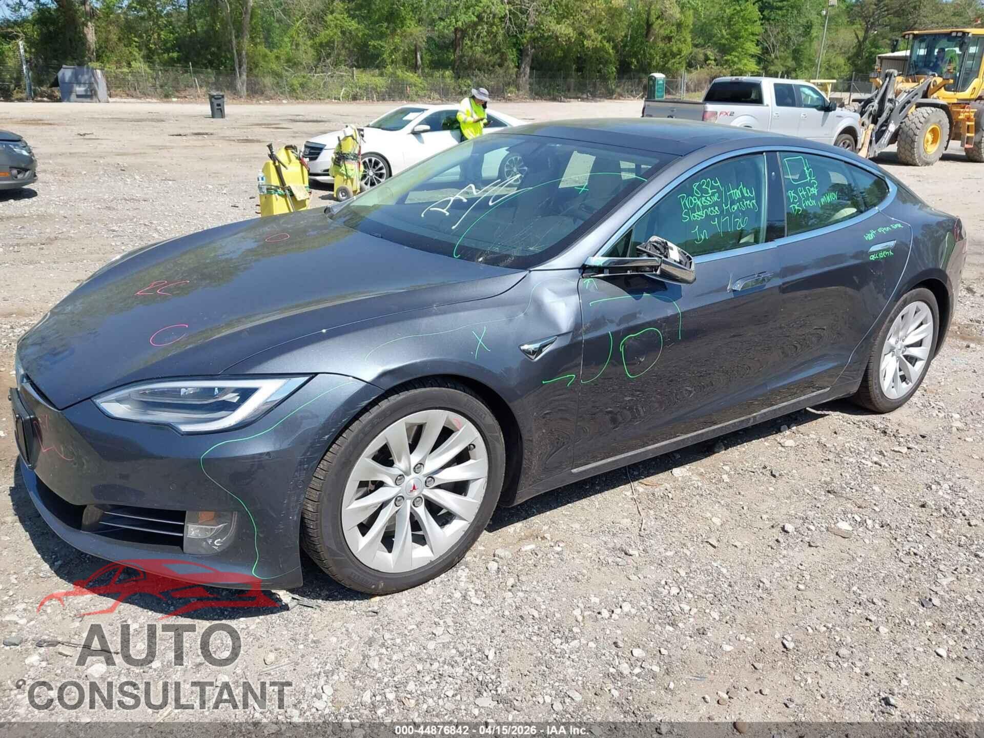 TESLA MODEL S 2017 - 5YJSA1E23HF227170