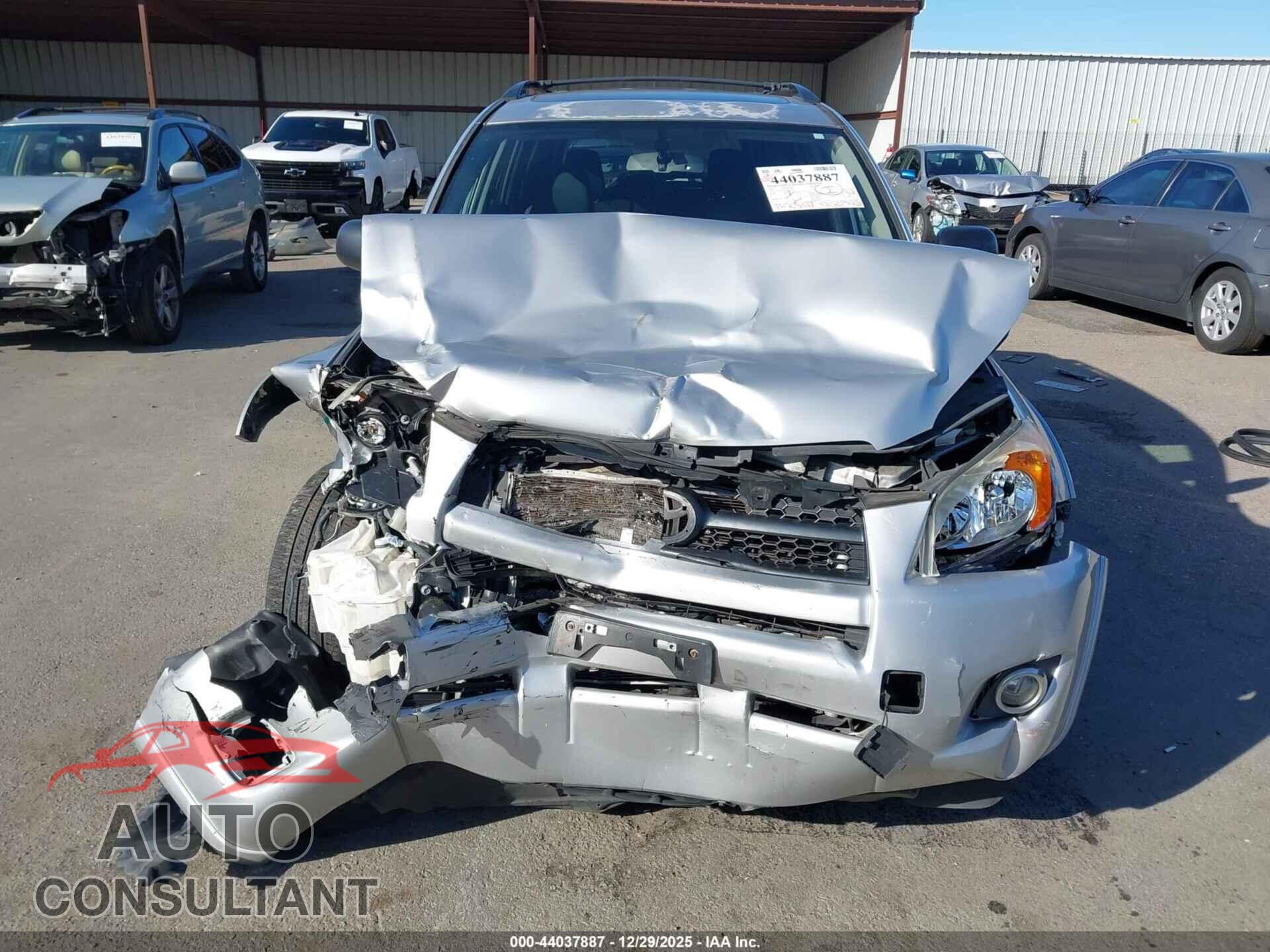 TOYOTA RAV4 2012 - 2T3RF4DV3CW247497