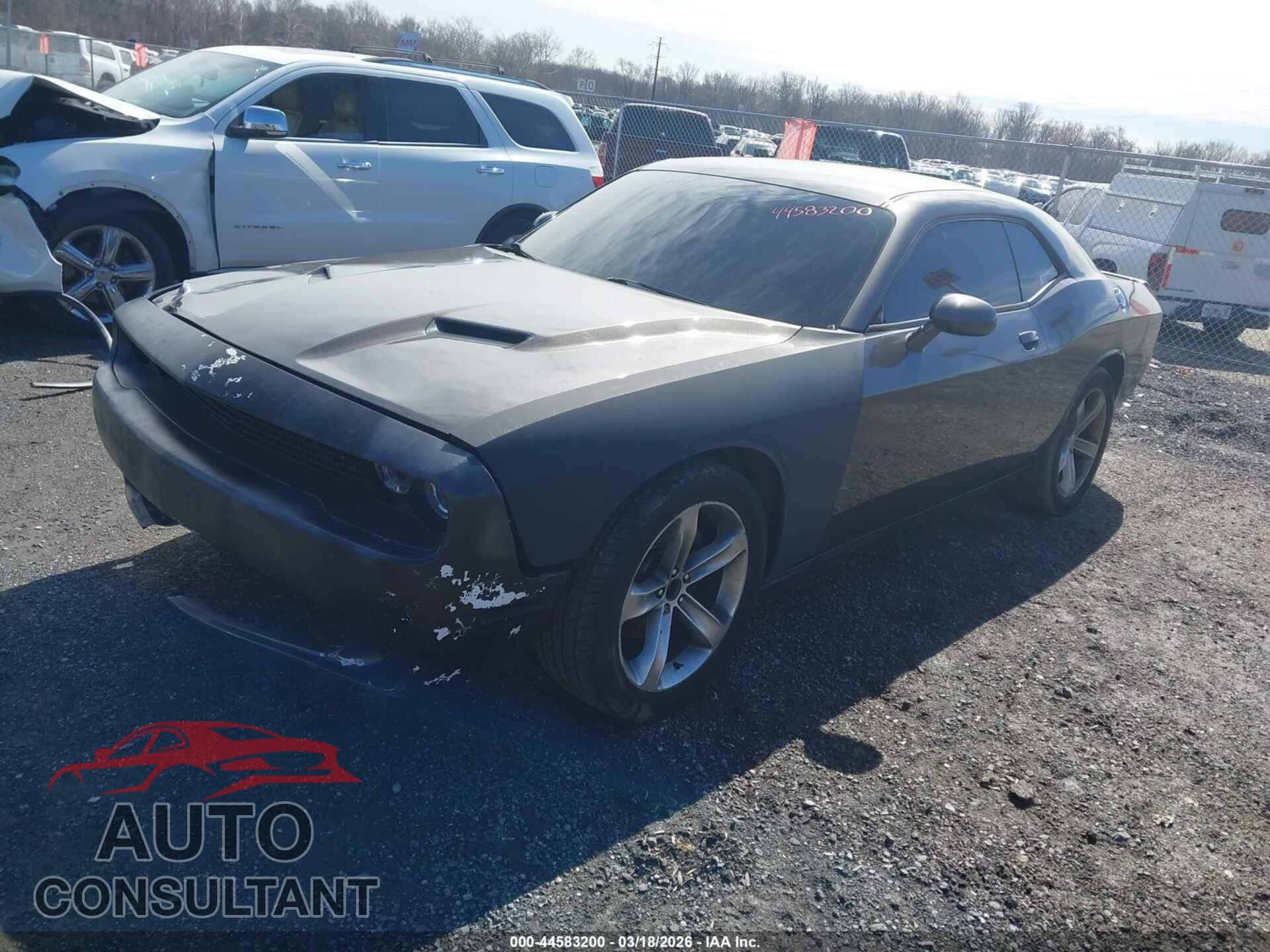 DODGE CHALLENGER 2015 - 2C3CDZAT2FH719032
