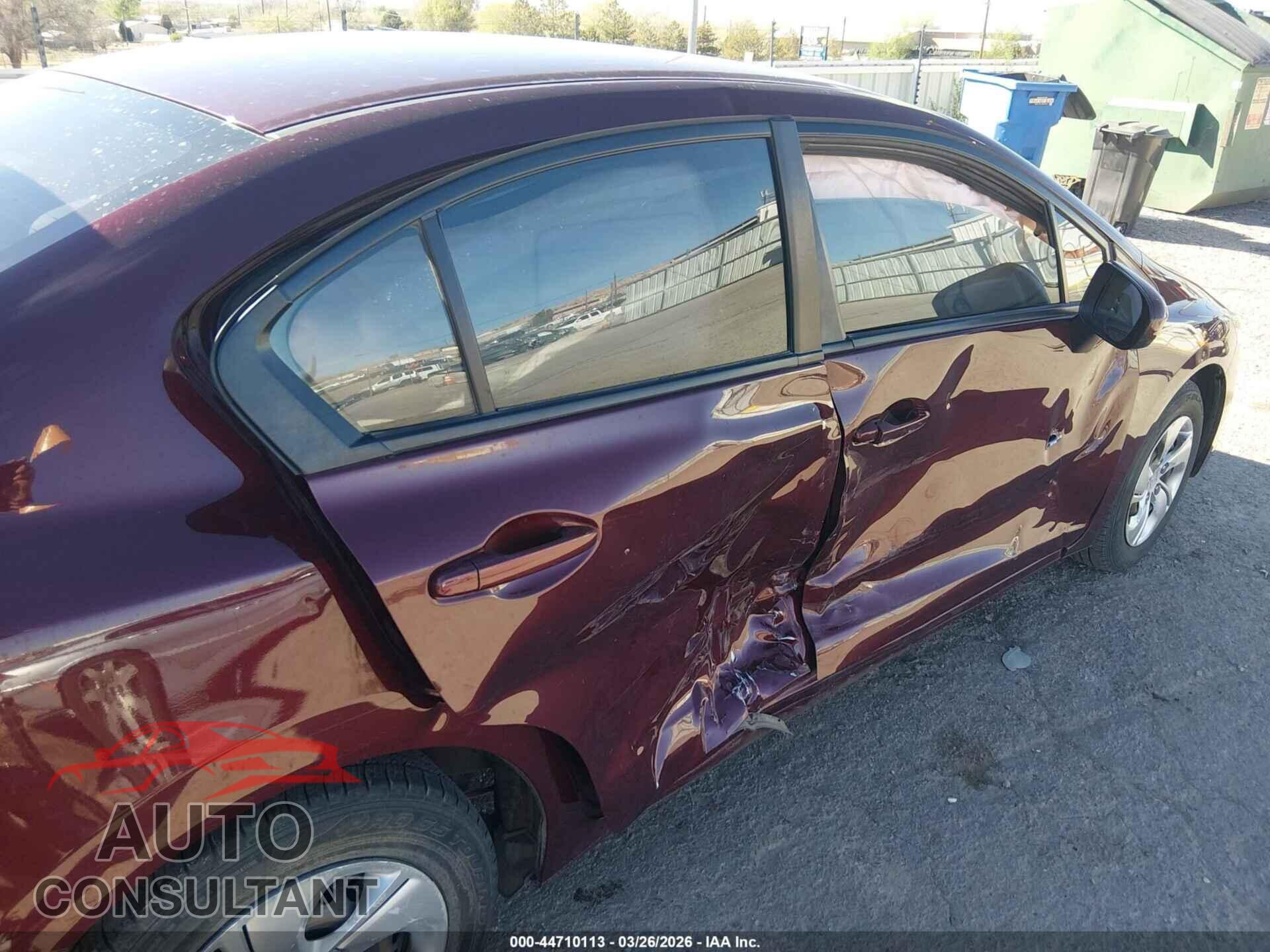 HONDA CIVIC 2015 - 2HGFB2F57FH522004