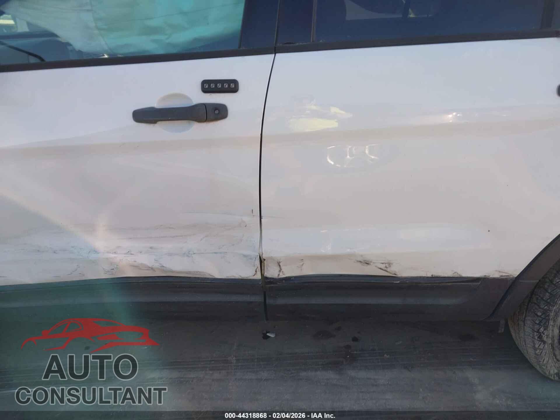 FORD EXPLORER 2014 - 1FM5K7B8XEGA17152
