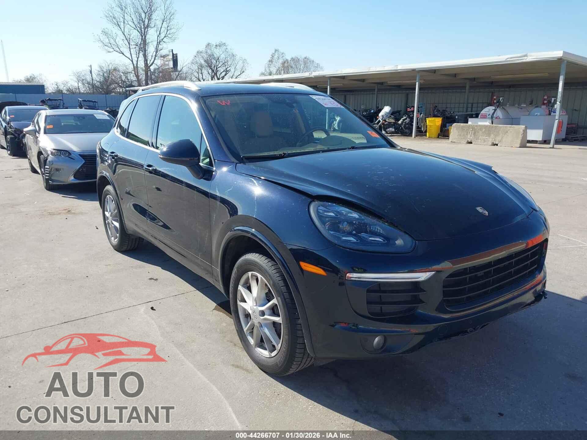 PORSCHE CAYENNE 2016 - WP1AA2A27GLA08973