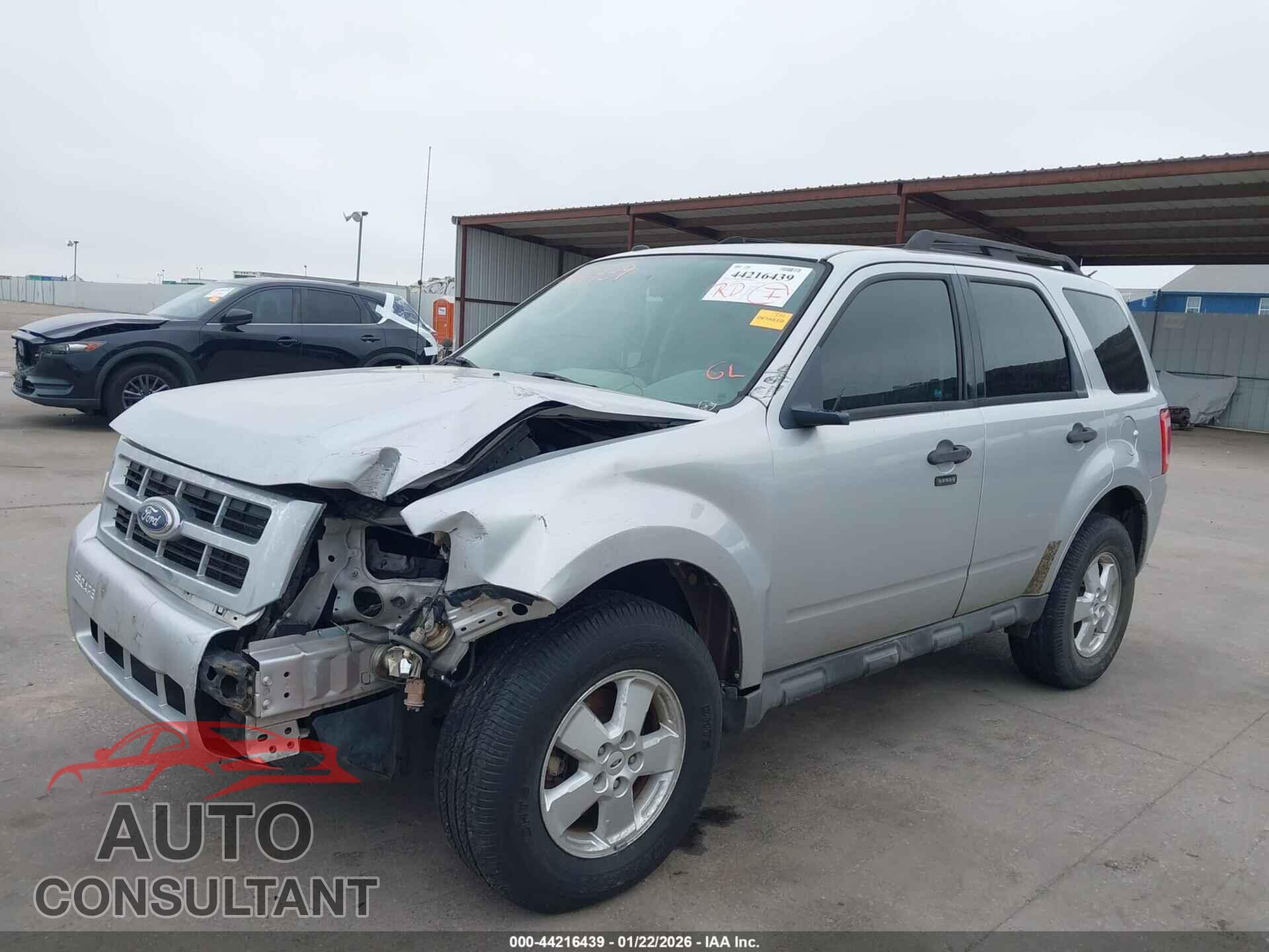 FORD ESCAPE 2010 - 1FMCU0D73AKB61422