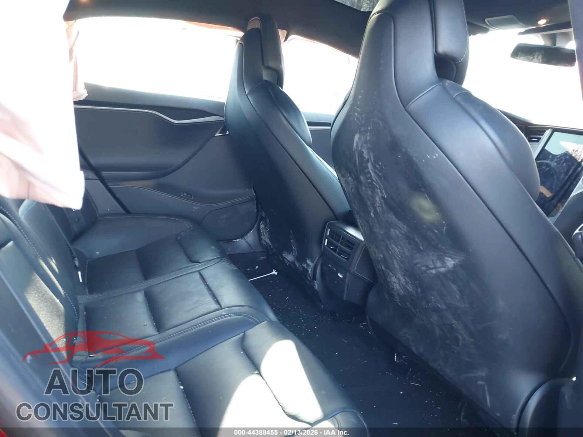 TESLA MODEL S 2018 - 5YJSA1E47JF297729