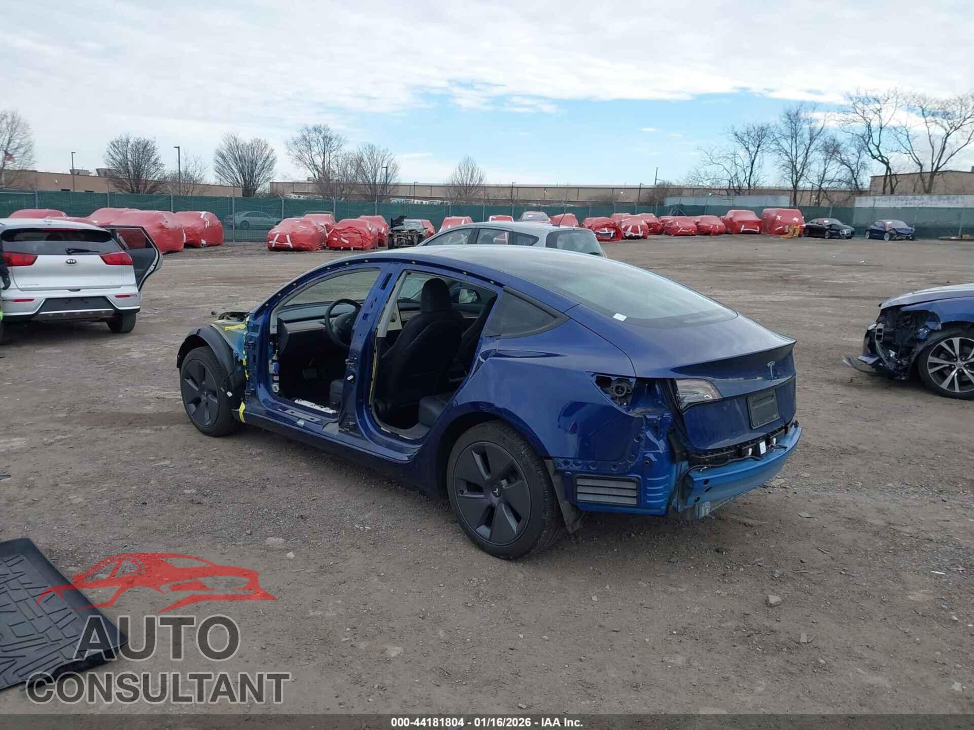 TESLA MODEL 3 2023 - 5YJ3E1EA3PF545773