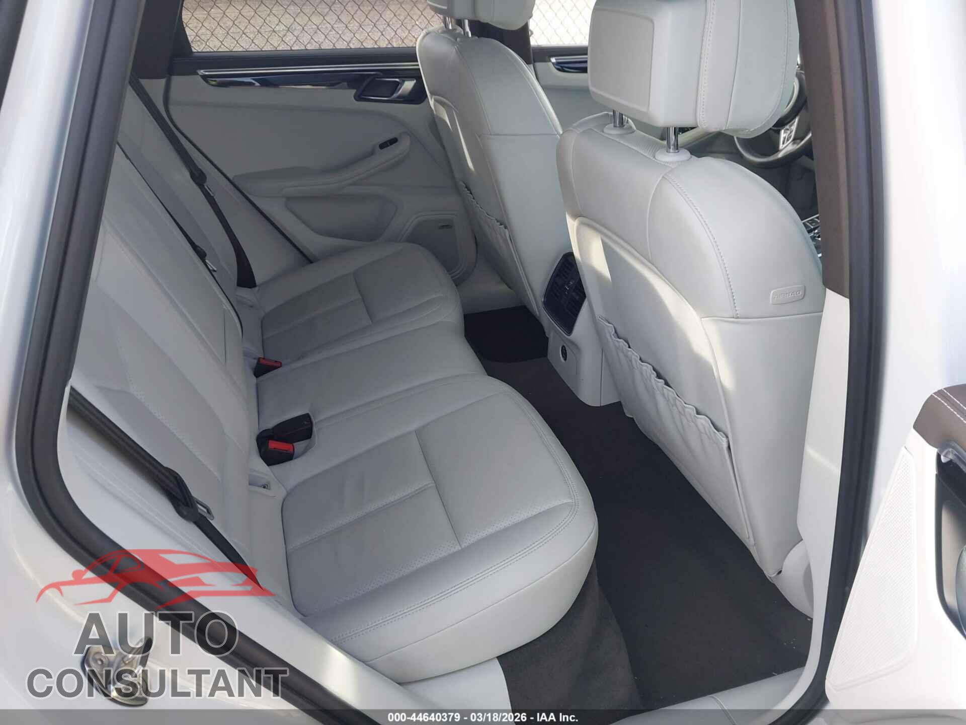 PORSCHE MACAN 2021 - WP1AB2A58MLB34021