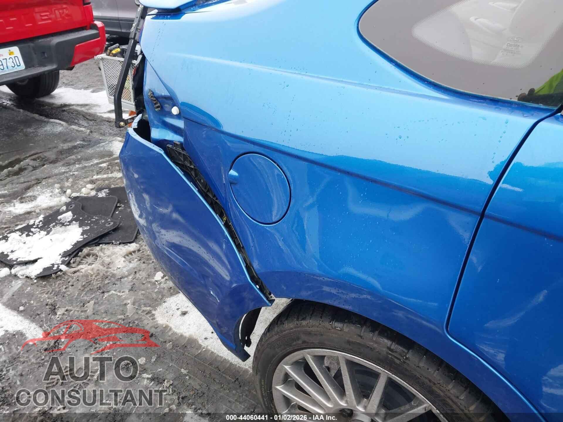 FORD FOCUS 2011 - 1FAHP3GN3BW201446