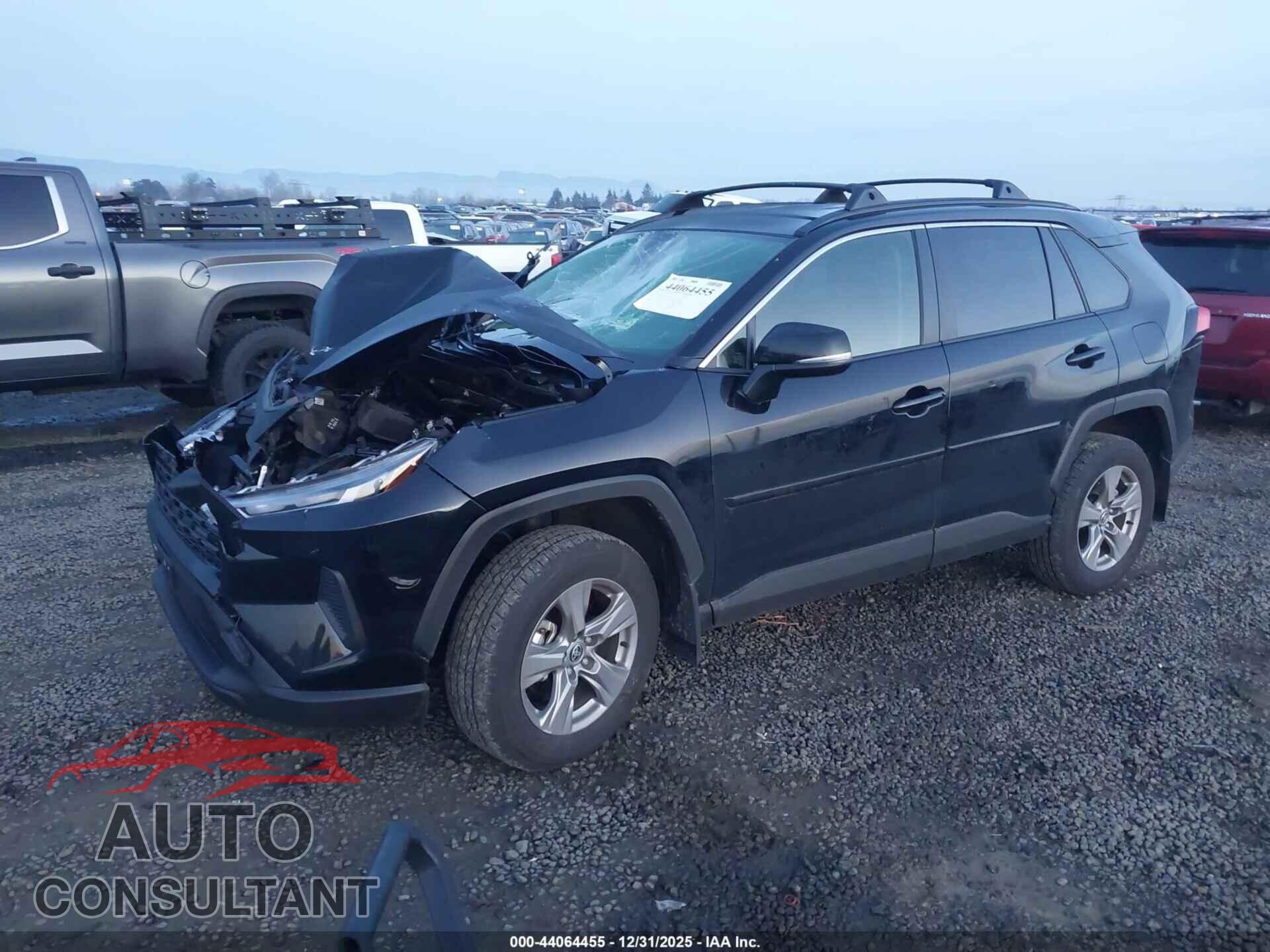 TOYOTA RAV4 2025 - JTMP1RFV5SJ043216