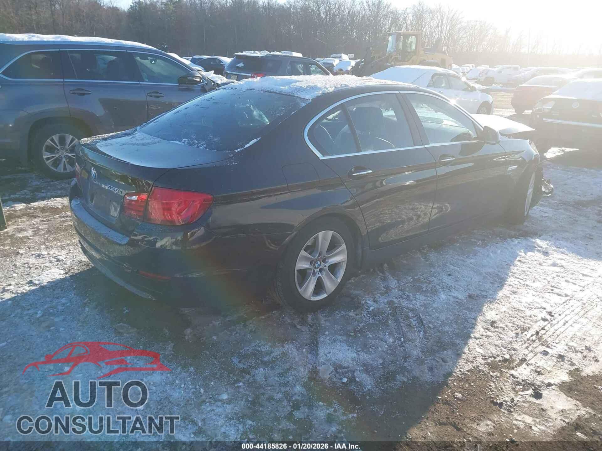 BMW 528I 2012 - WBAXH5C50CDW02189