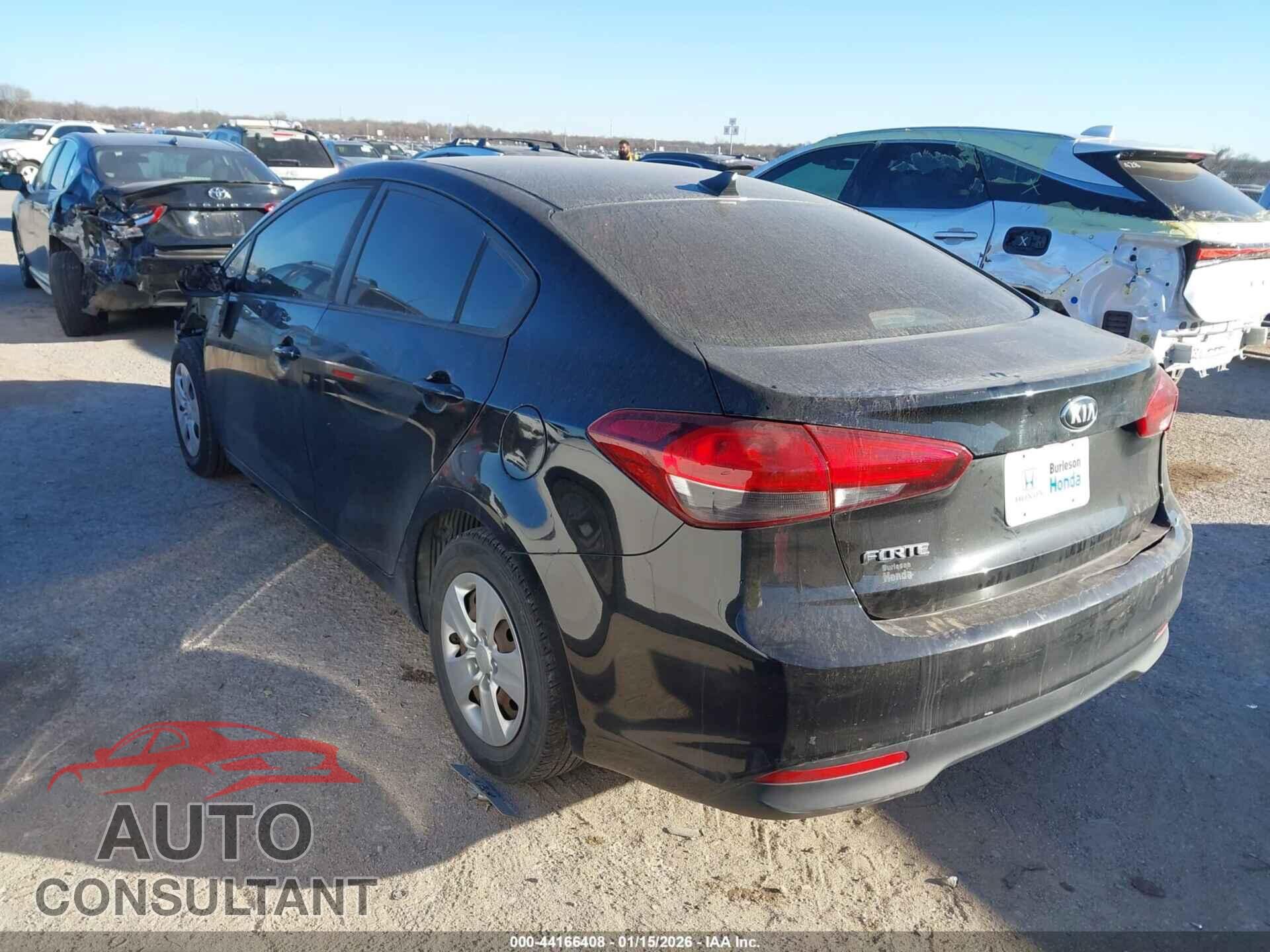 KIA FORTE 2017 - 3KPFL4A77HE086169