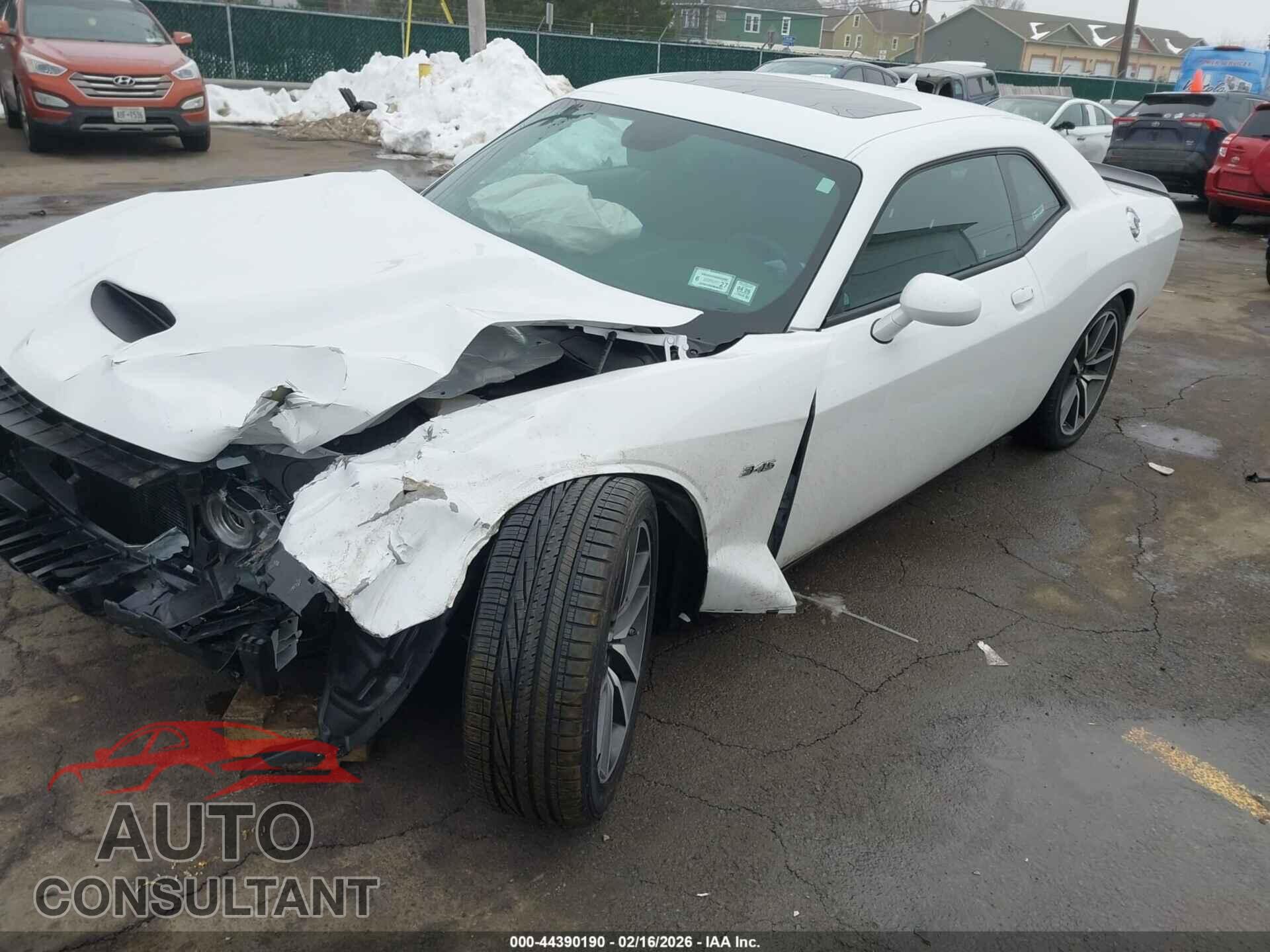 DODGE CHALLENGER 2023 - 2C3CDZBT2PH654621