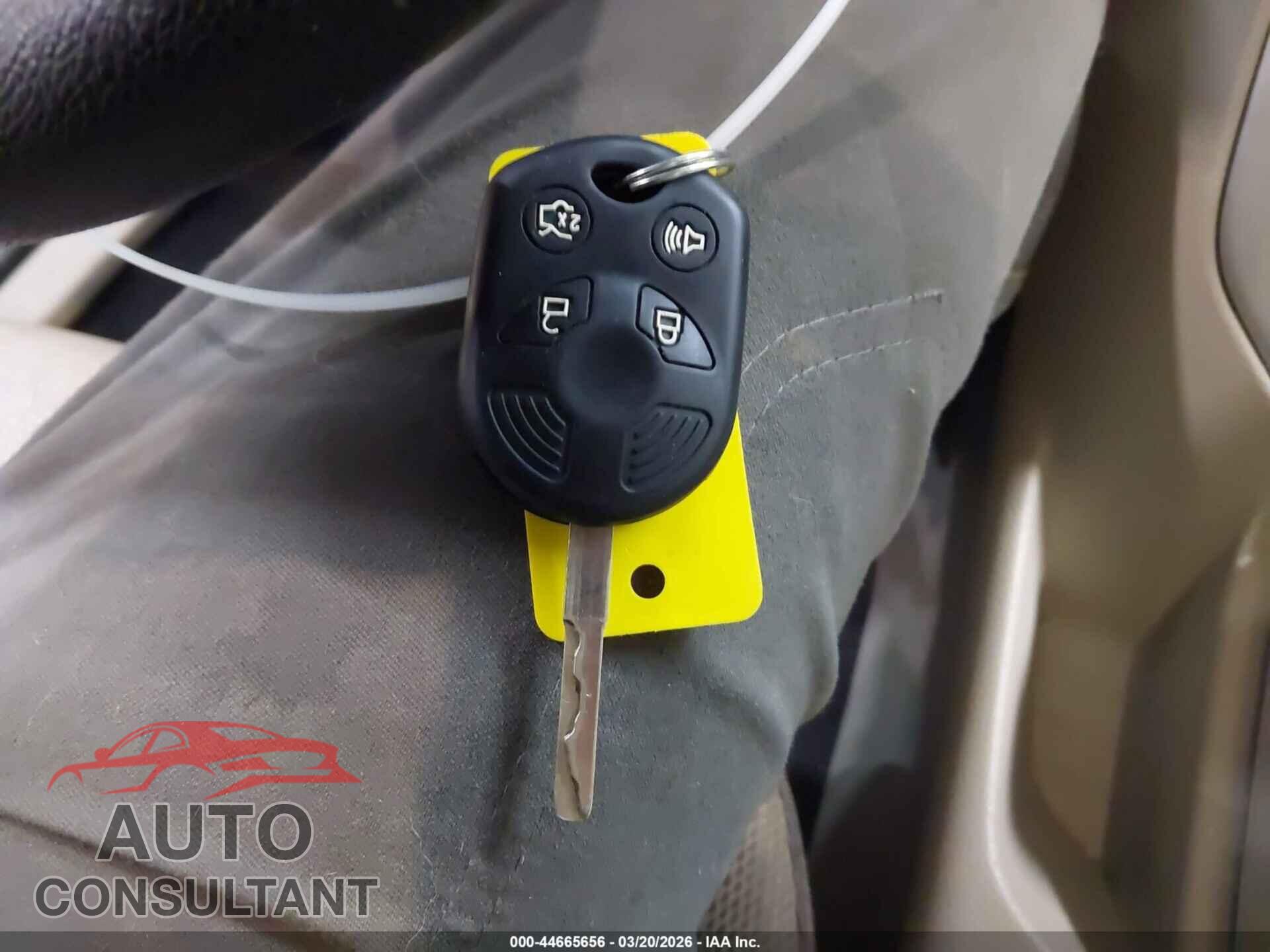 FORD FOCUS 2012 - 1FAHP3F21CL266693