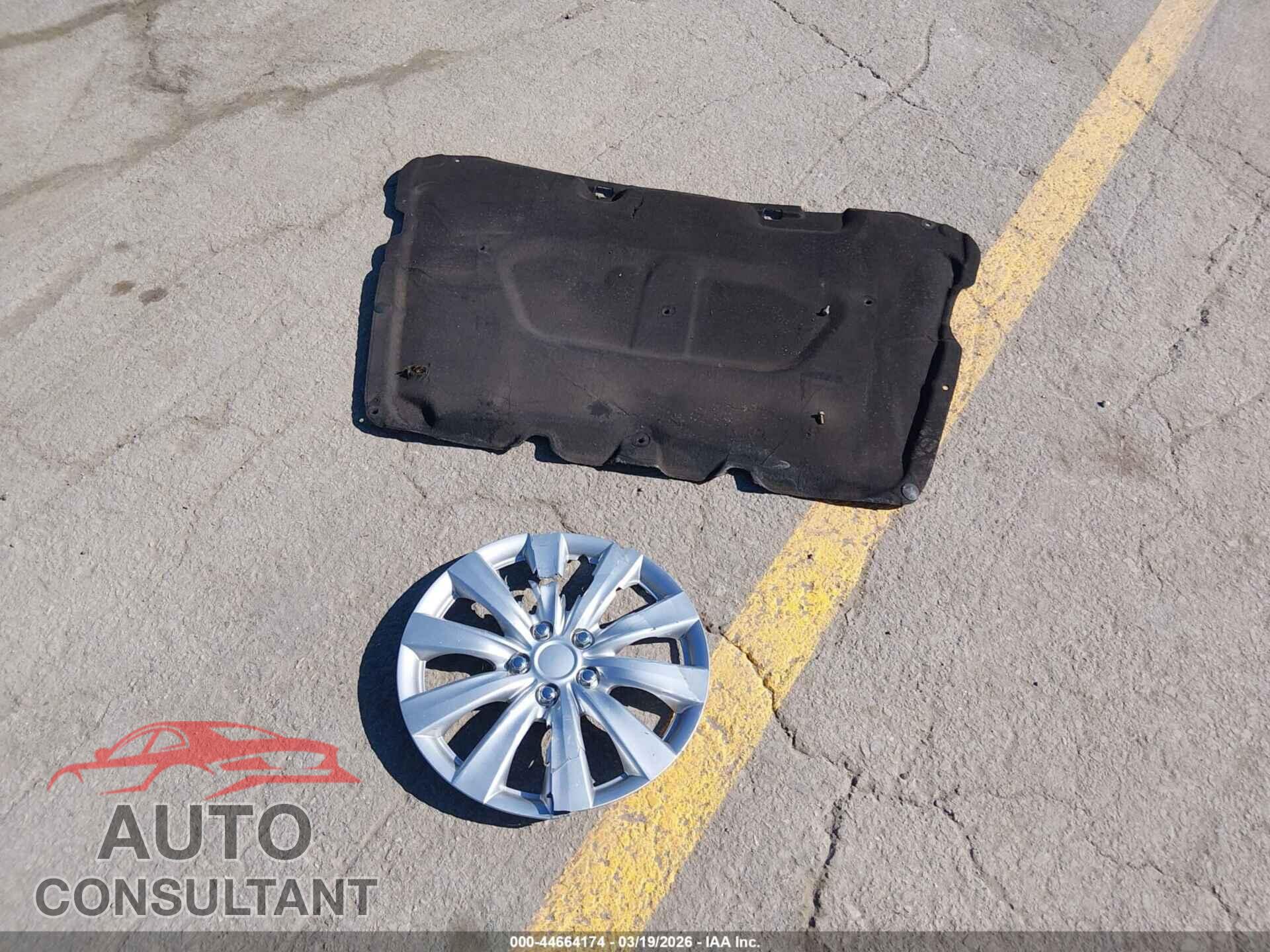 TOYOTA COROLLA 2012 - 2T1BU4EE6CC761926