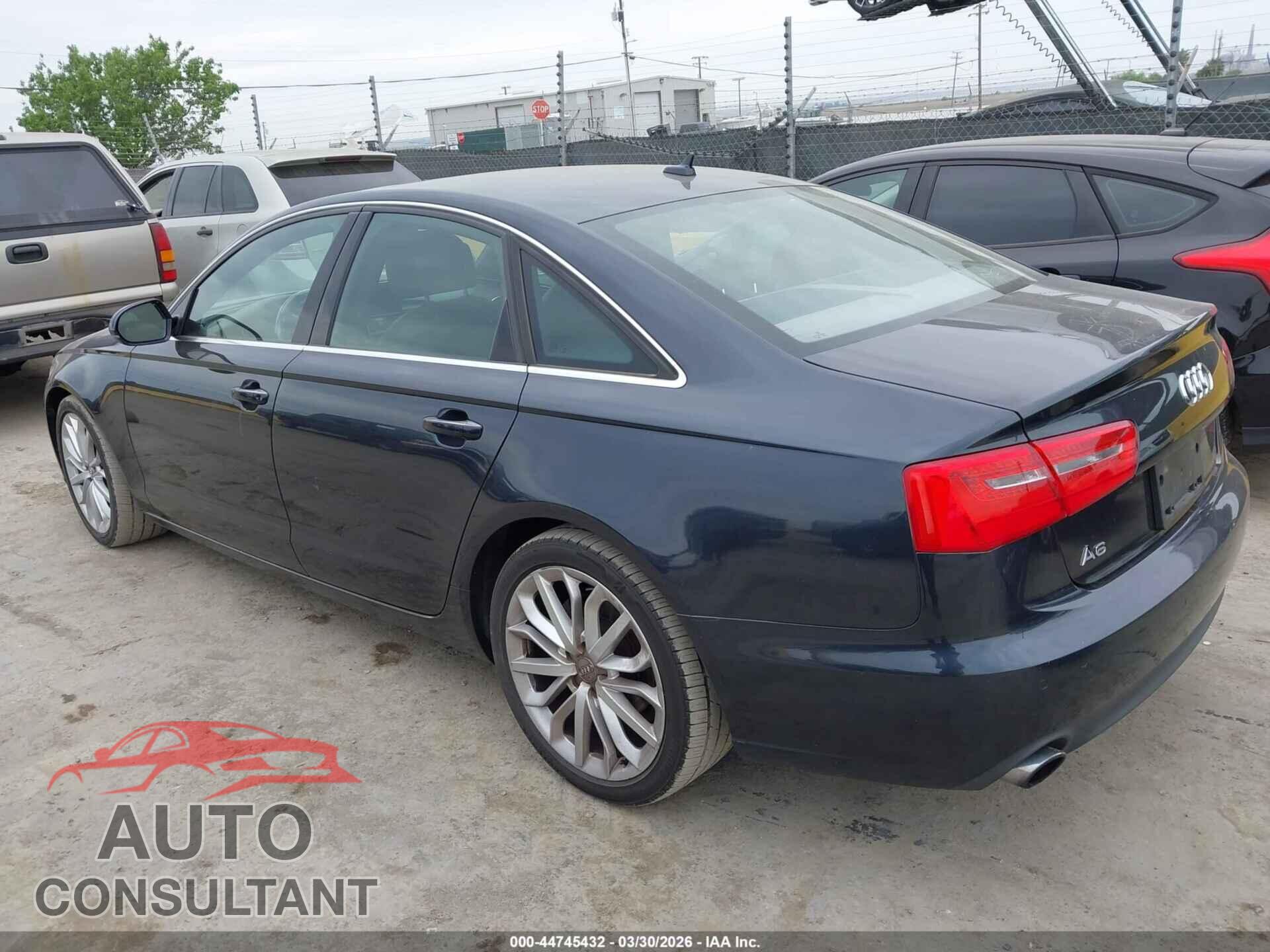 AUDI A6 2013 - WAUDFAFC2DN026273
