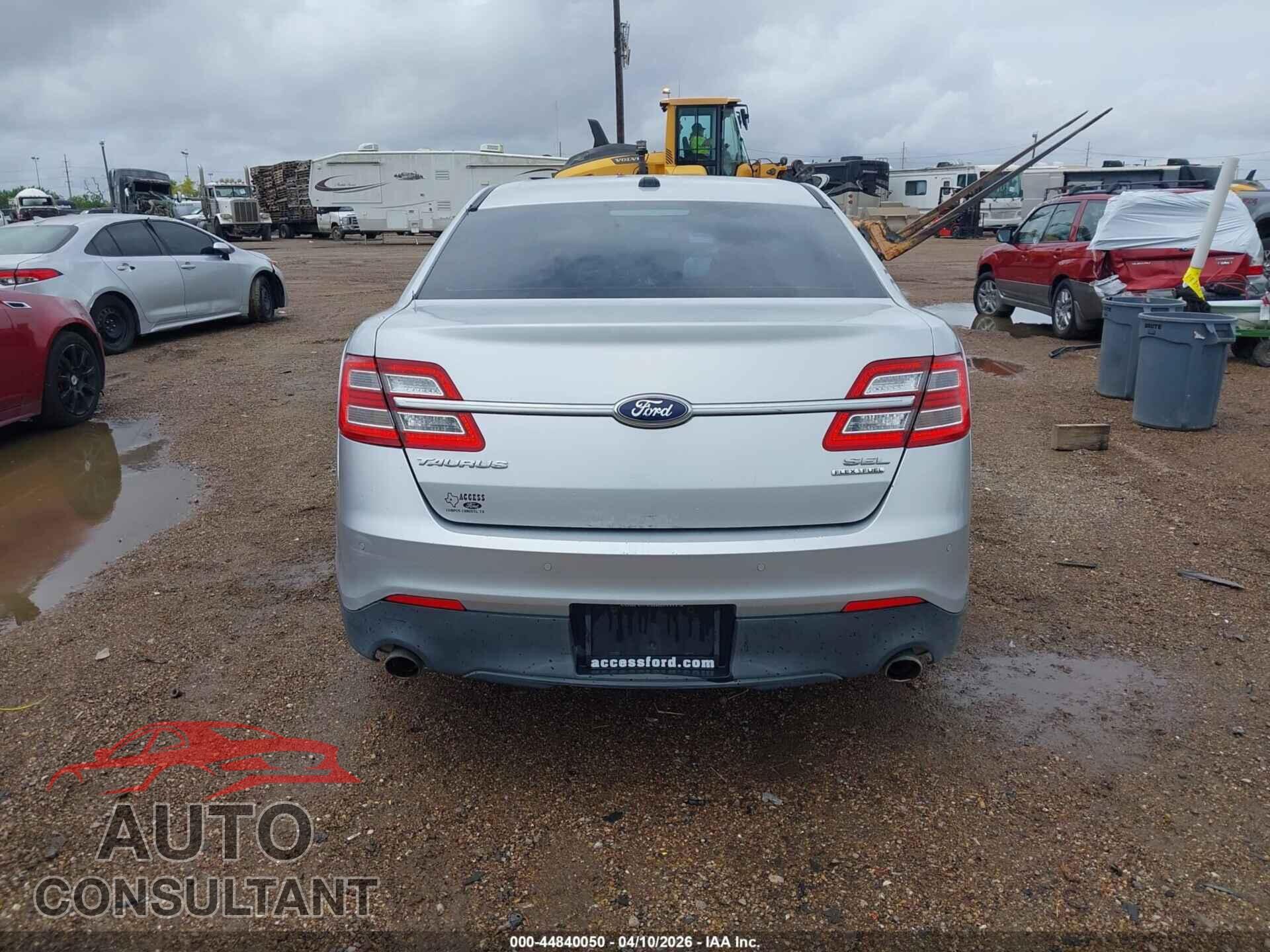 FORD TAURUS 2013 - 1FAHP2E86DG183996