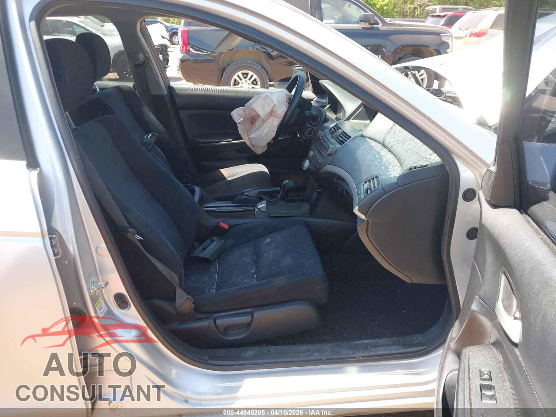 HONDA ACCORD 2012 - 1HGCP2F32CA016884
