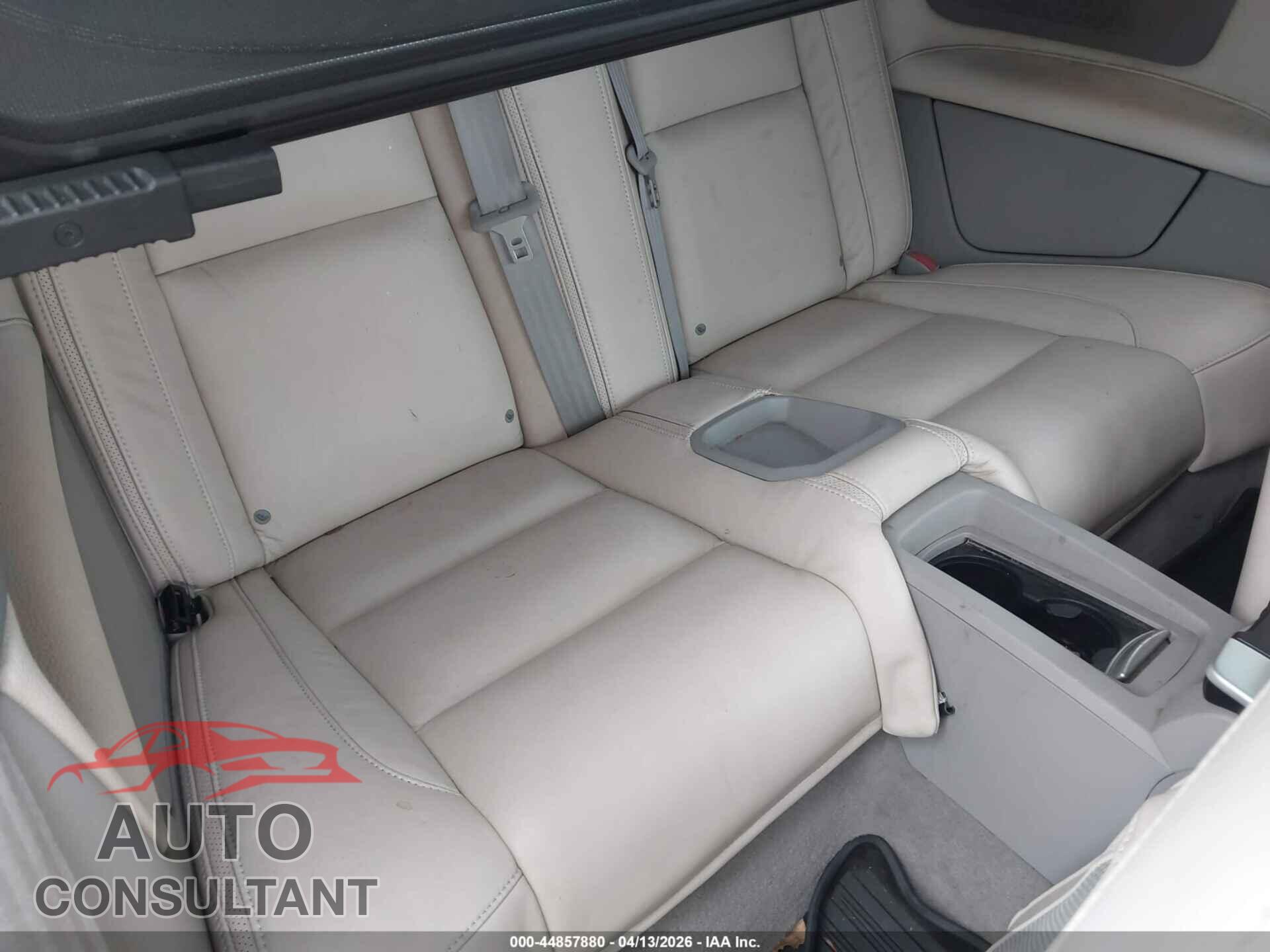 VOLVO C70 2012 - YV1672MC2CJ126357
