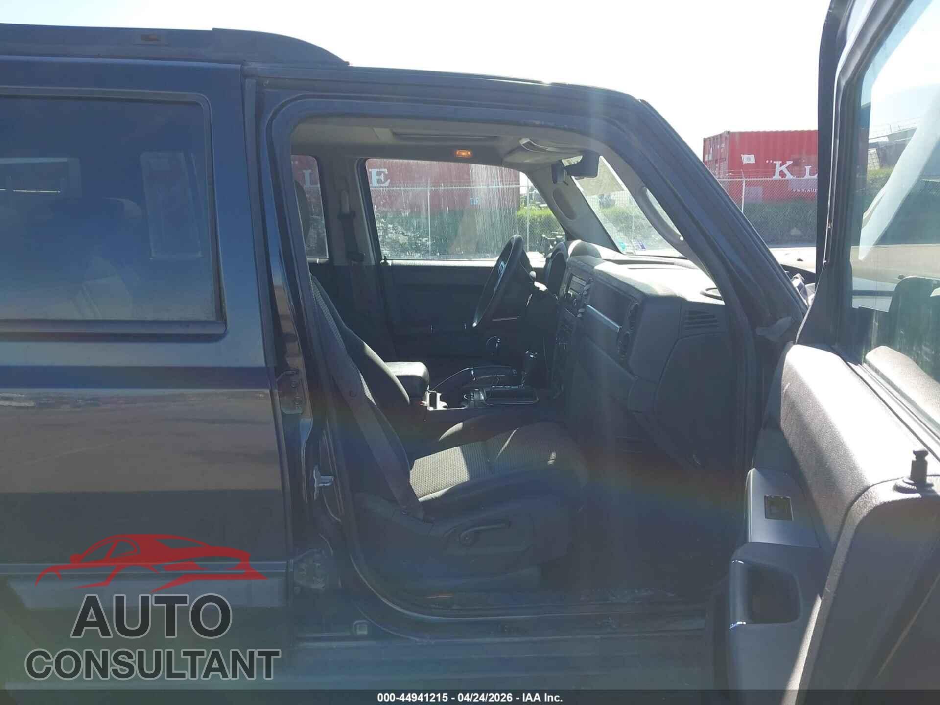JEEP COMMANDER 2009 - 1J8HG48K59C519321