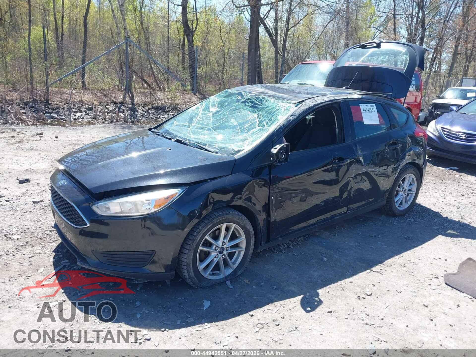FORD FOCUS 2015 - 1FADP3K2XFL284408