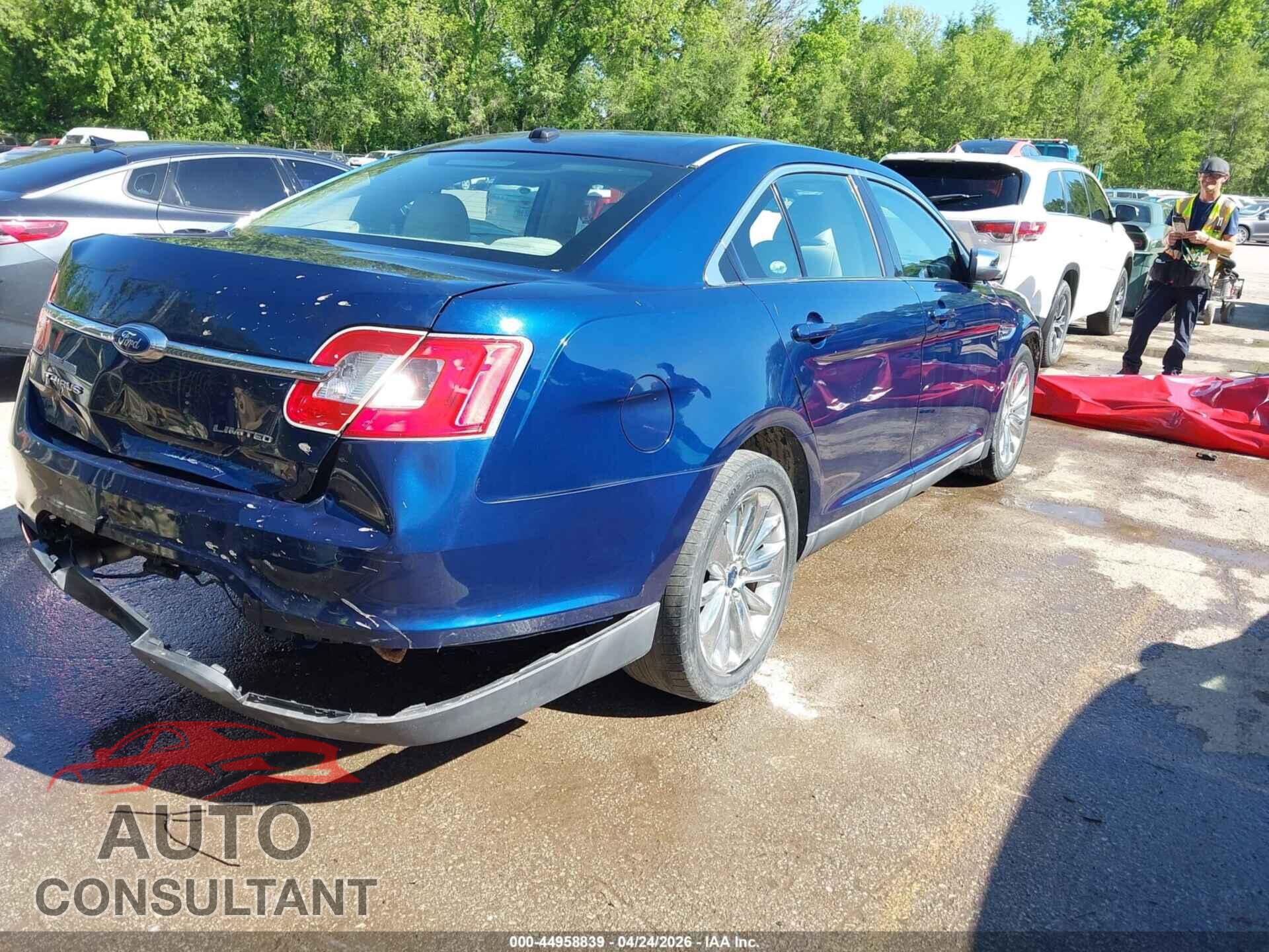 FORD TAURUS 2012 - 1FAHP2FWXCG102106