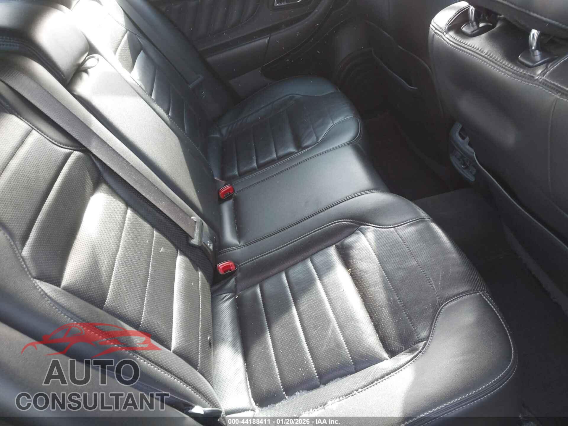FORD TAURUS 2013 - 1FAHP2KT2DG106664