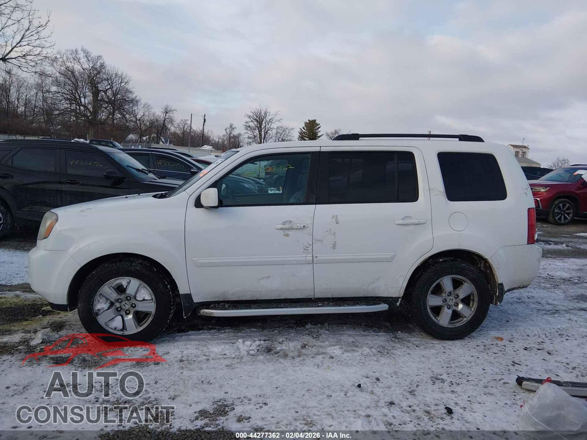 HONDA PILOT 2011 - 5FNYF4H57BB067076