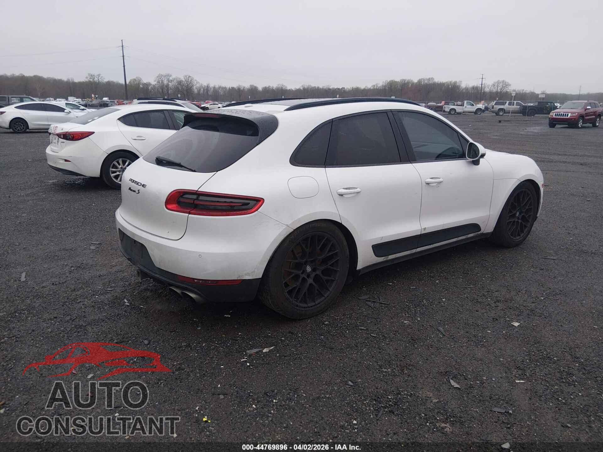 PORSCHE MACAN 2015 - WP1AB2A55FLB57677