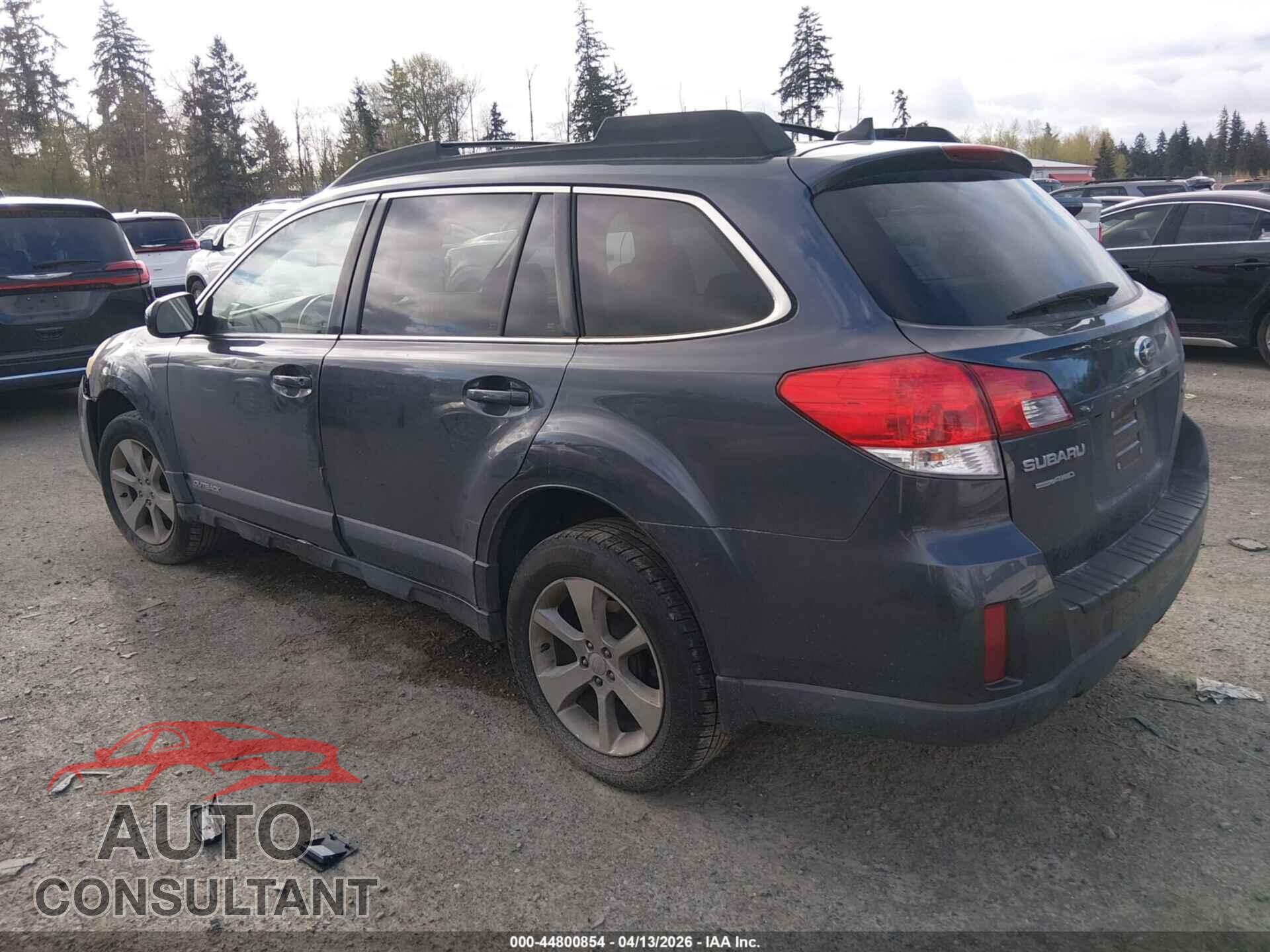 SUBARU OUTBACK 2013 - 4S4BRBKC8D3274600