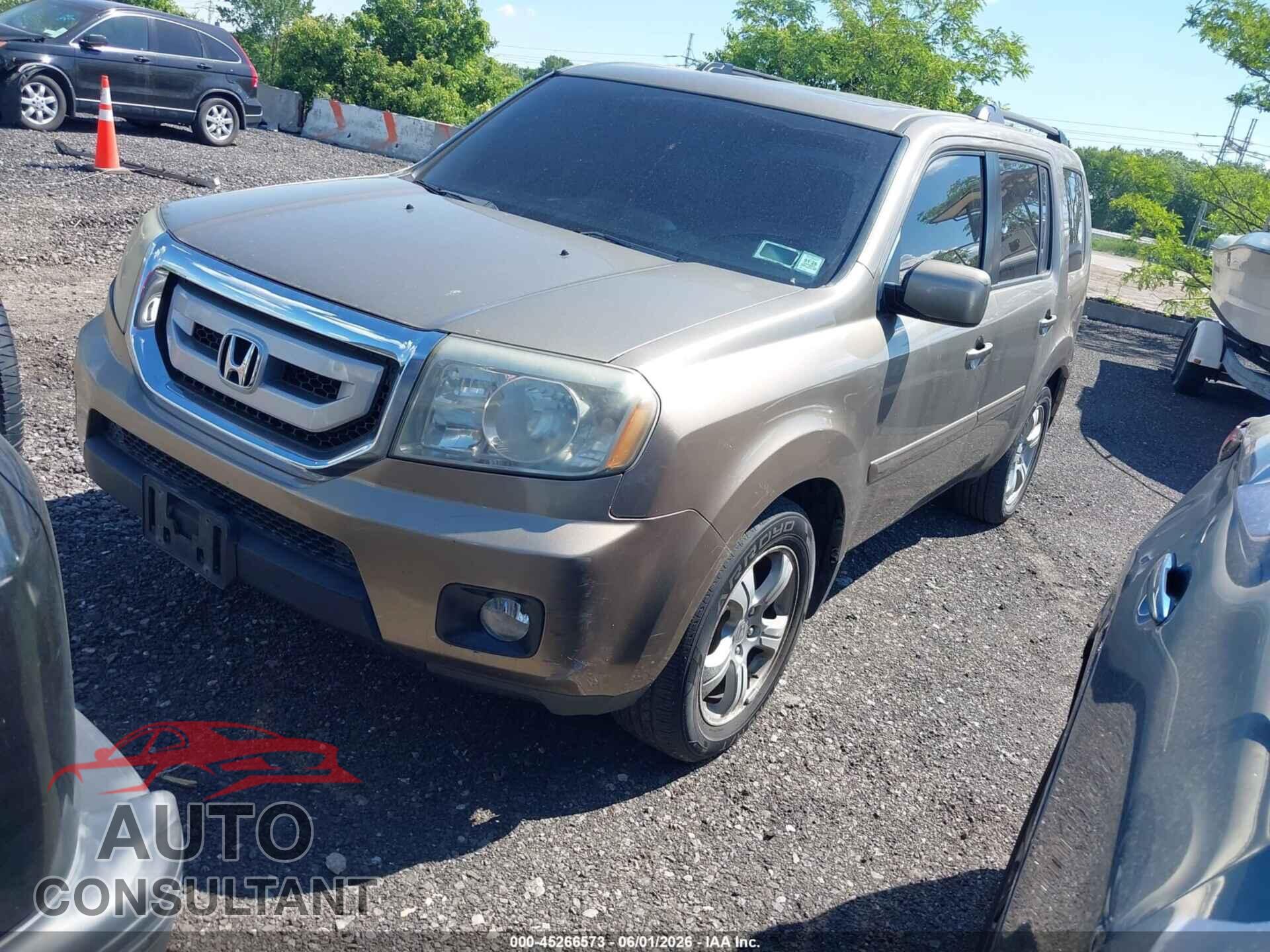 HONDA PILOT 2011 - 5FNYF4H72BB059677