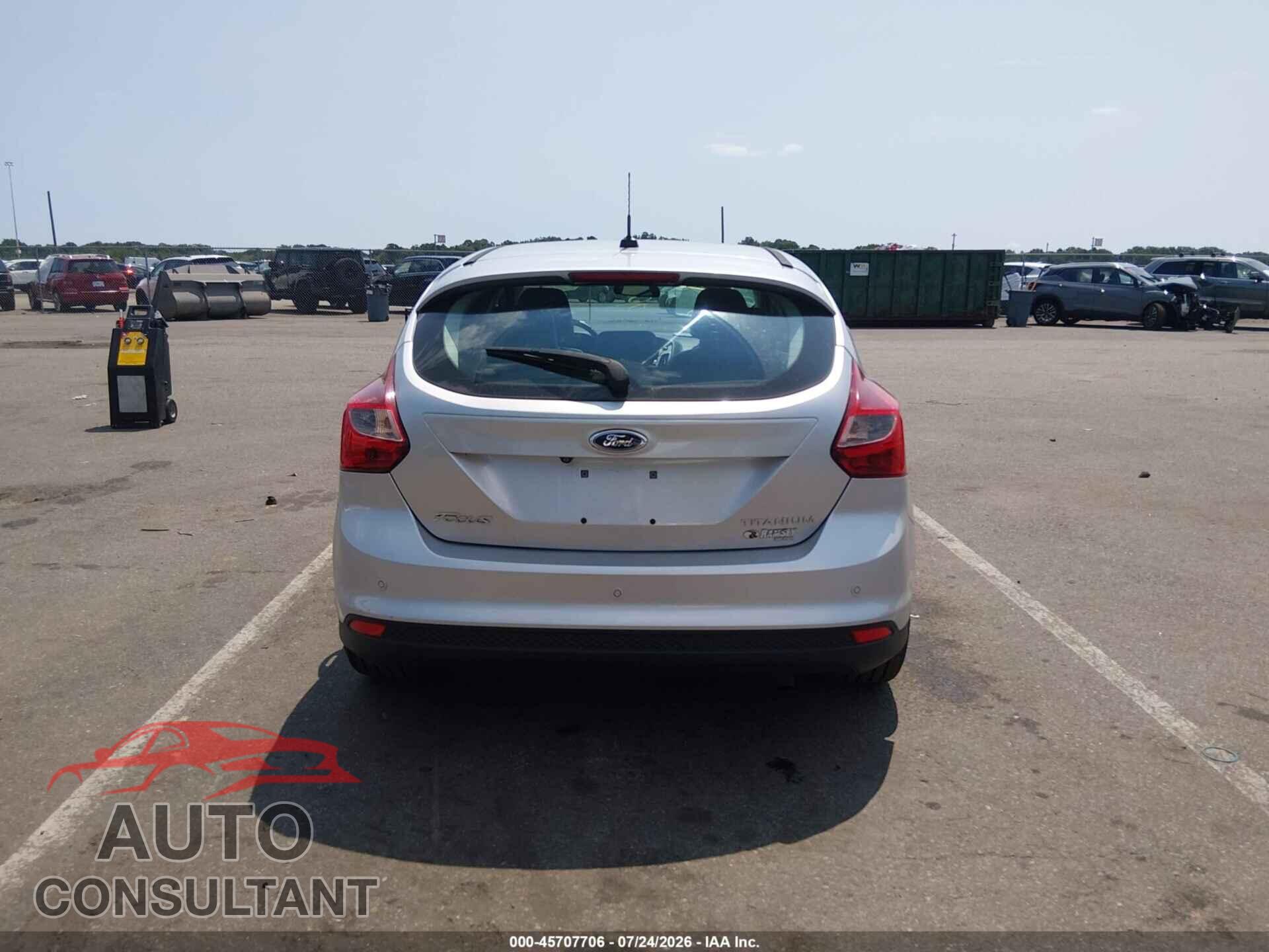 FORD FOCUS 2014 - 1FADP3N26EL146830