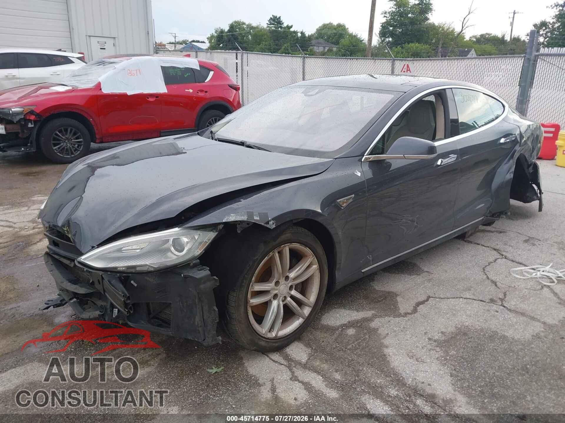 TESLA MODEL S 2015 - 5YJSA1H27FF080313