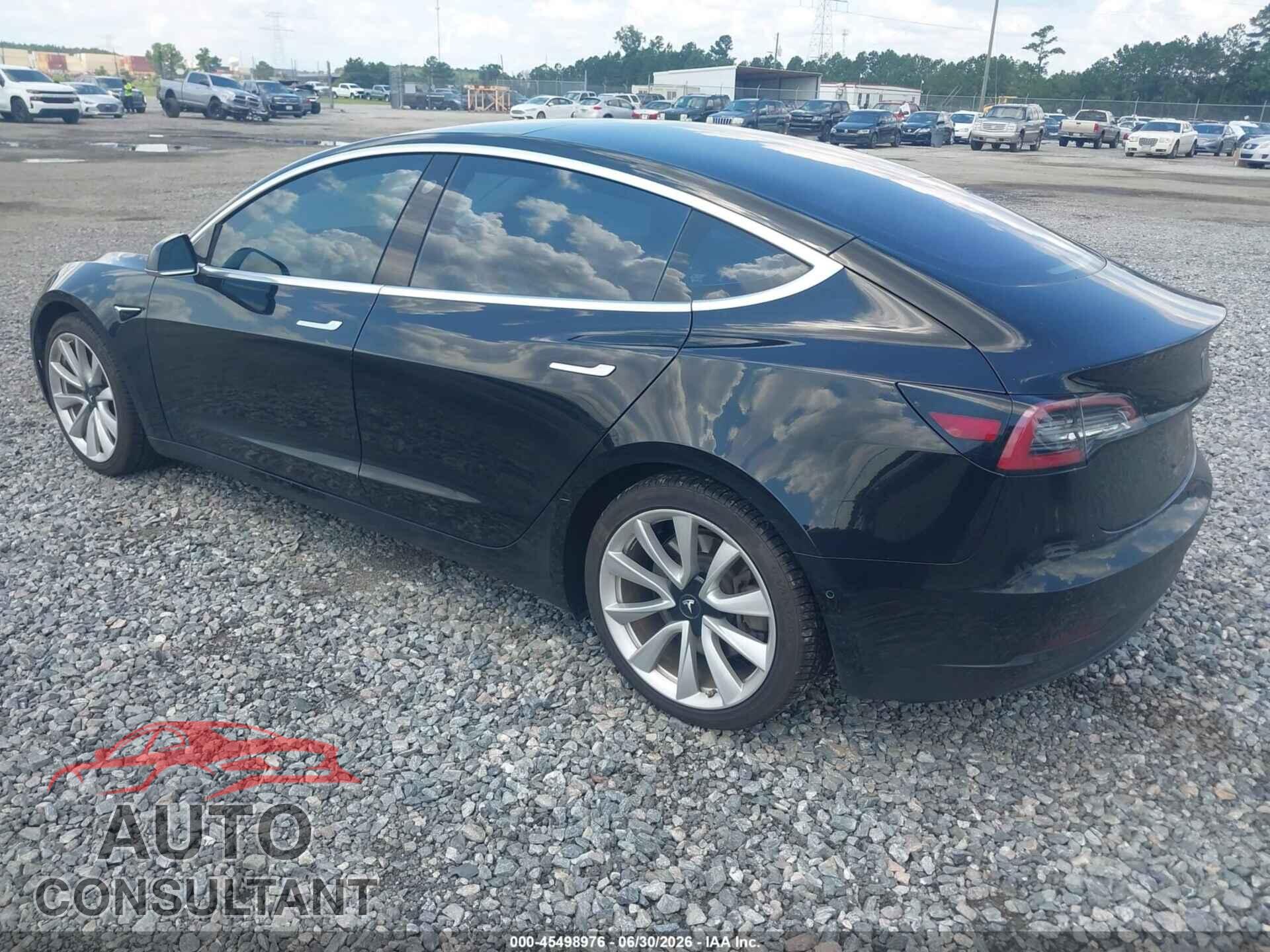 TESLA MODEL 3 2018 - 5YJ3E1EAXJF046895