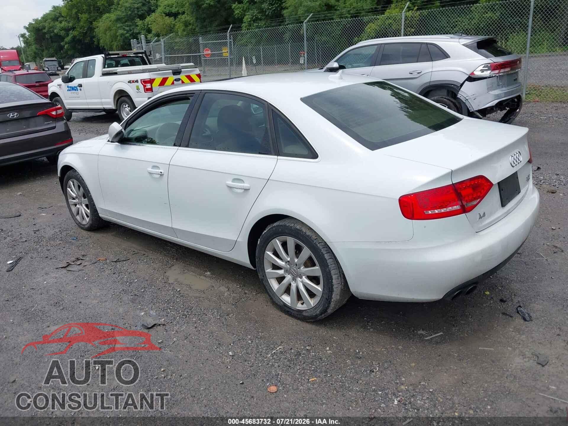 AUDI A4 2012 - WAUBFAFL3CA117534