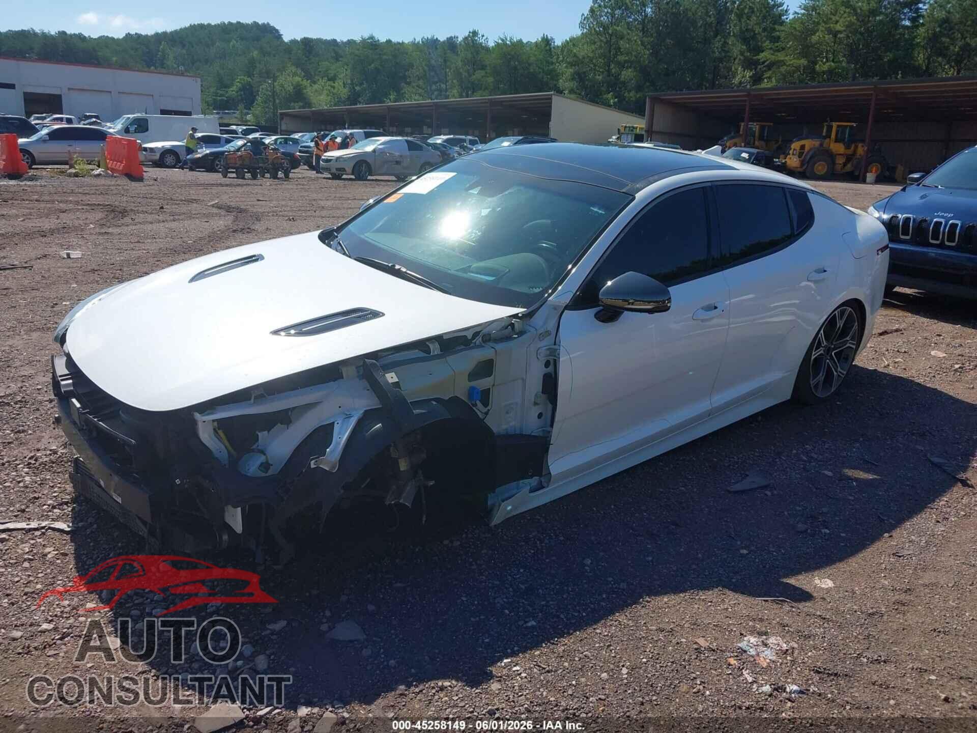 KIA STINGER 2021 - KNAE55LC3M6089122