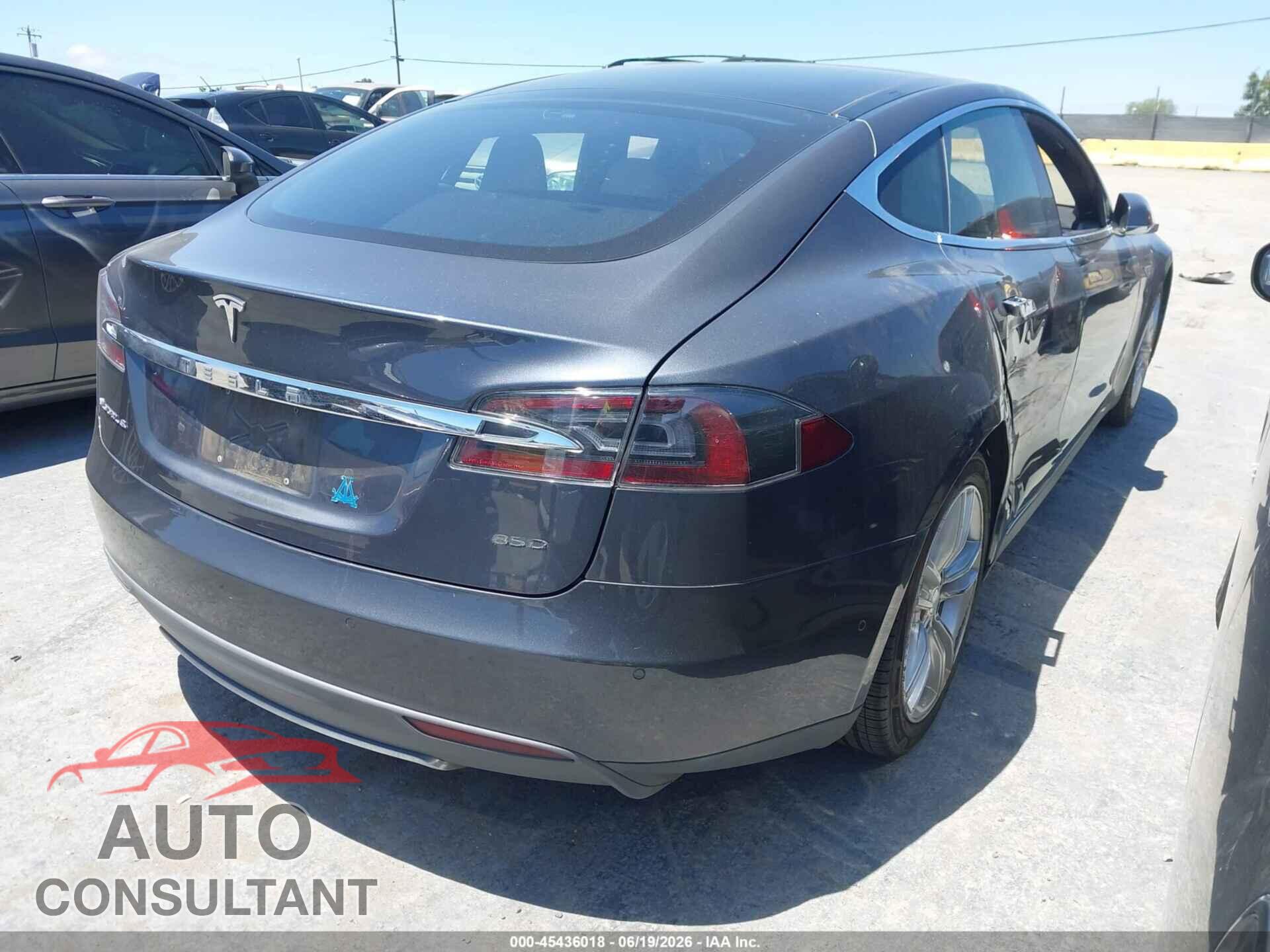 TESLA MODEL S 2015 - 5YJSA1E25FF116410