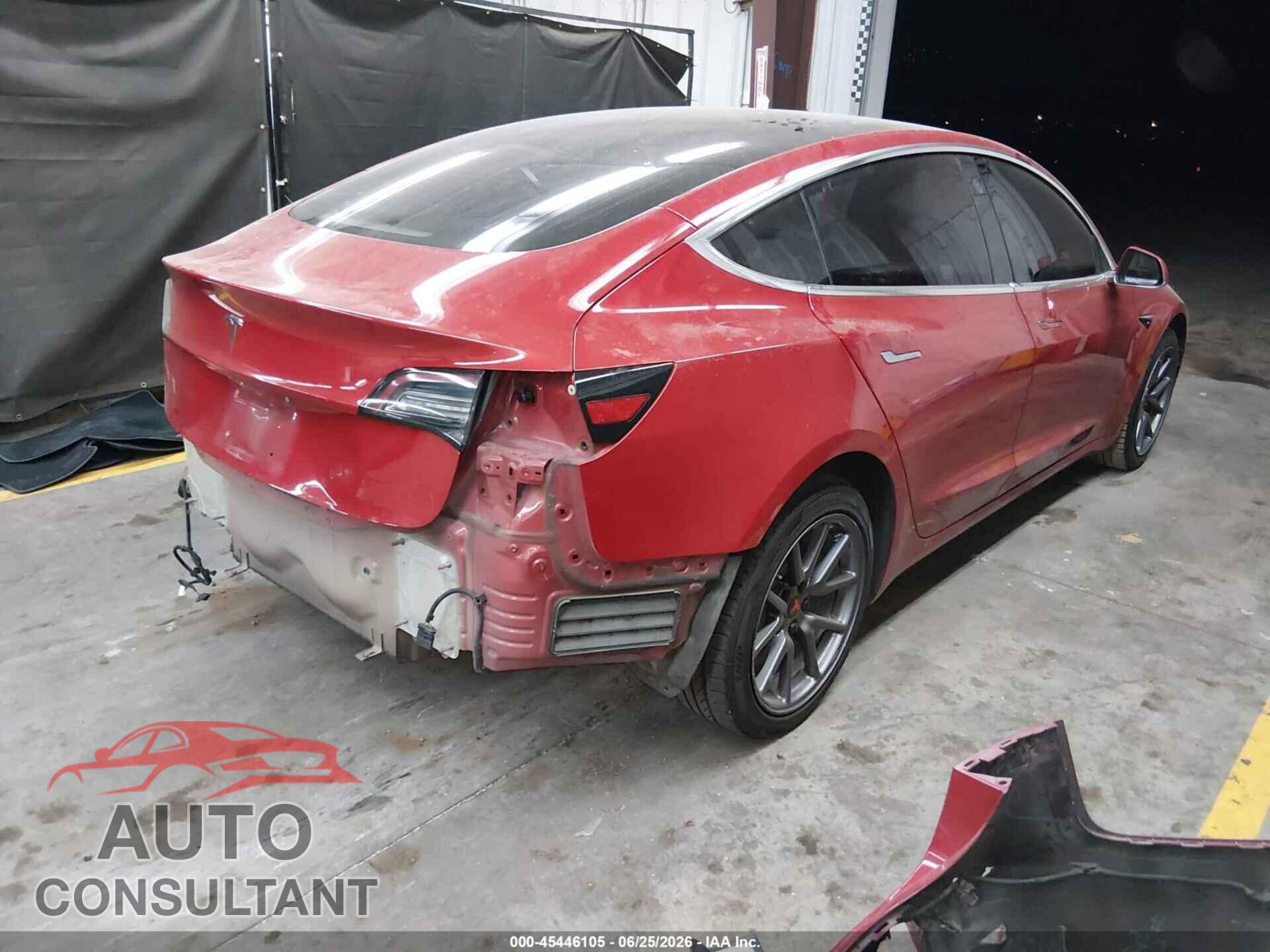 TESLA MODEL 3 2018 - 5YJ3E1EA8JF034115