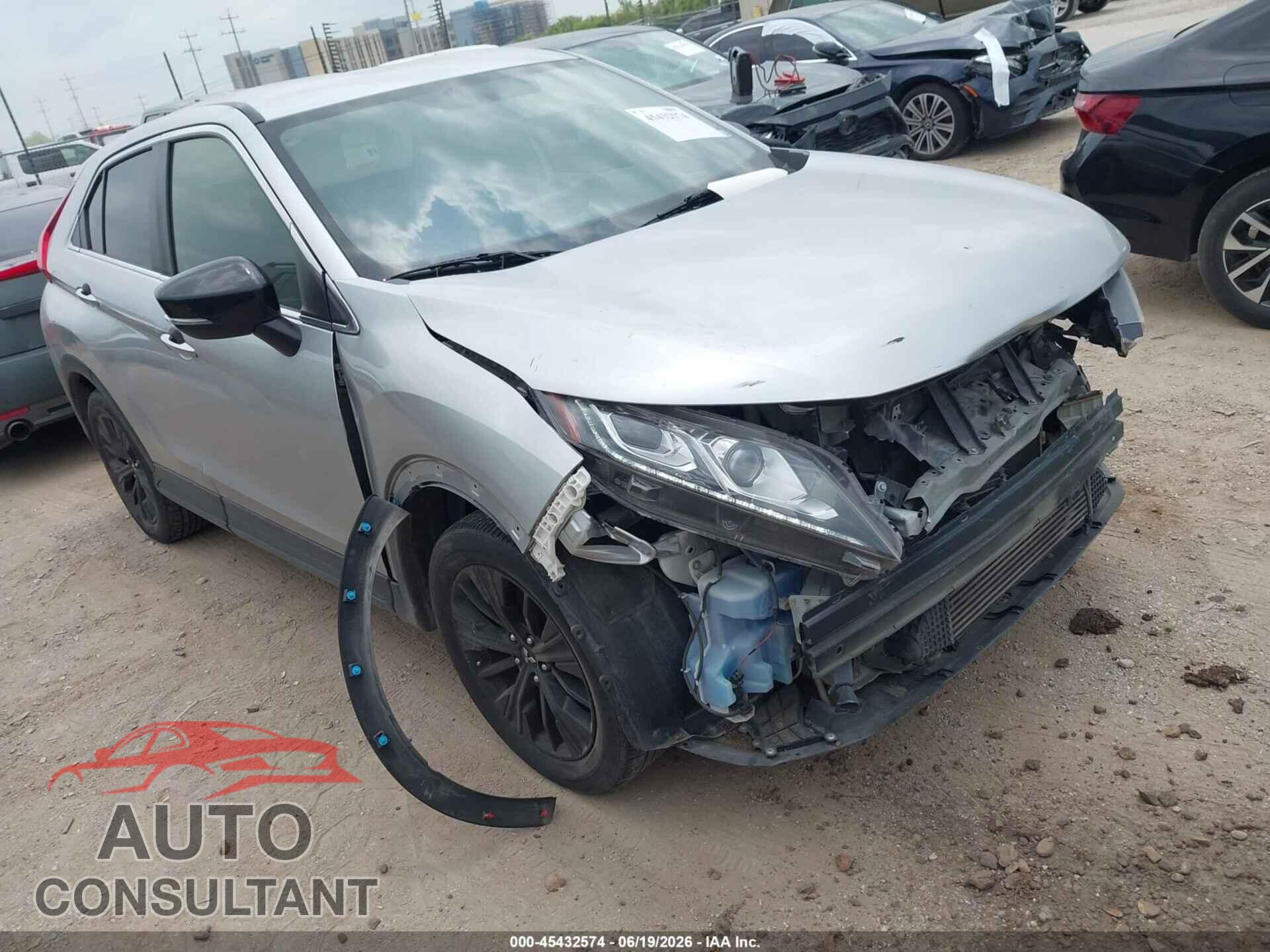 MITSUBISHI ECLIPSE CROSS 2018 - JA4AT4AA1JZ046843