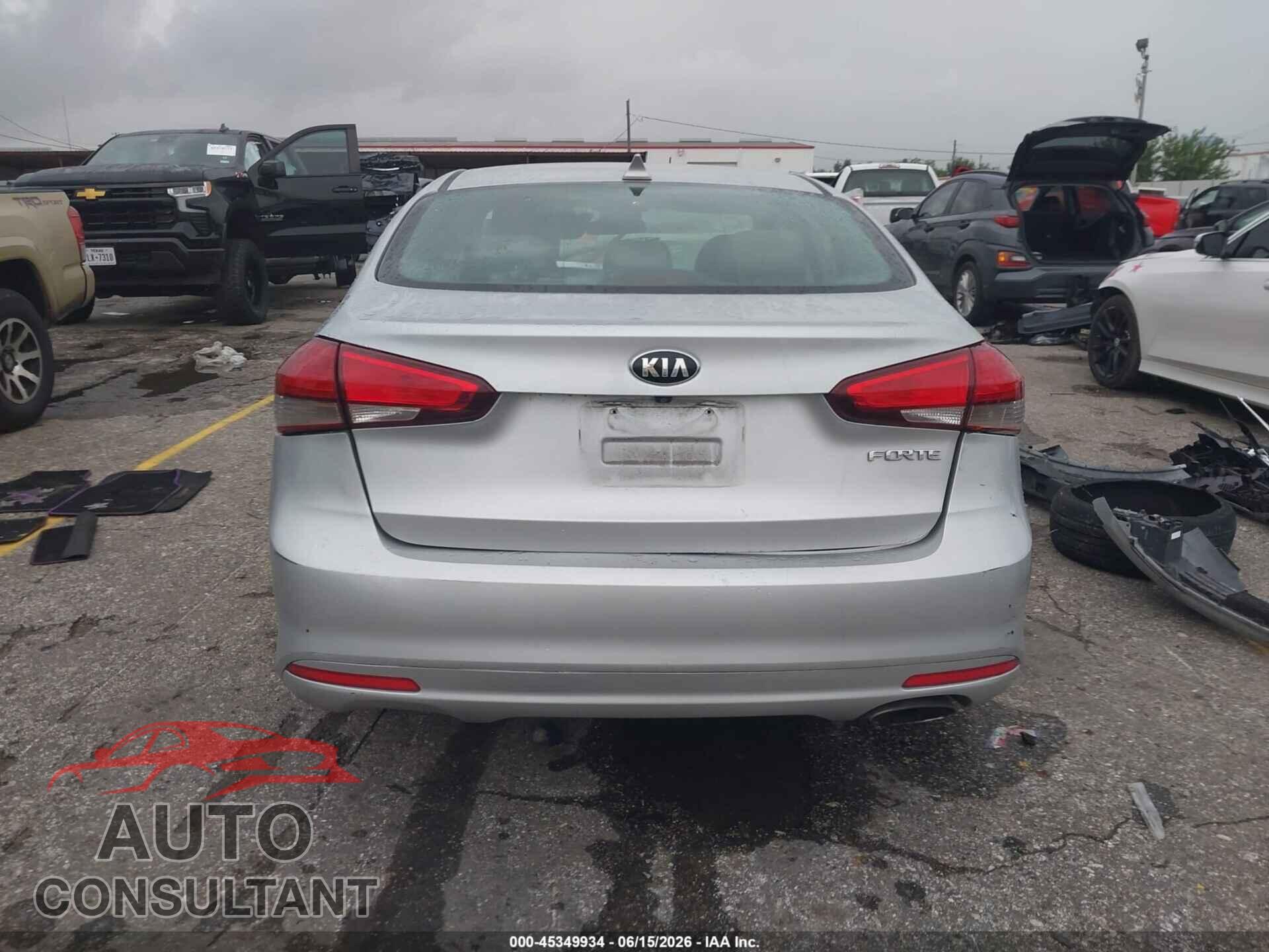 KIA FORTE 2017 - 3KPFL4A88HE104798