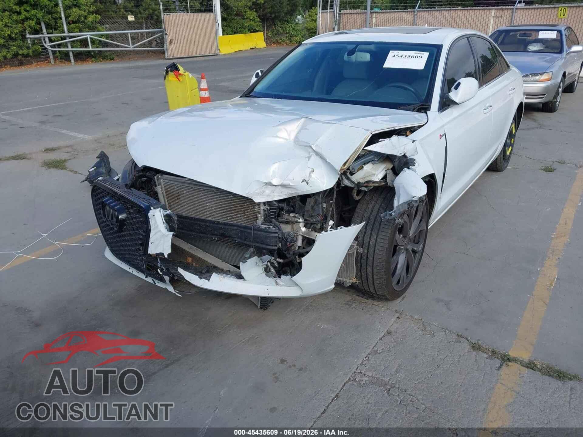AUDI A6 2013 - WAUGGAFC8DN132575