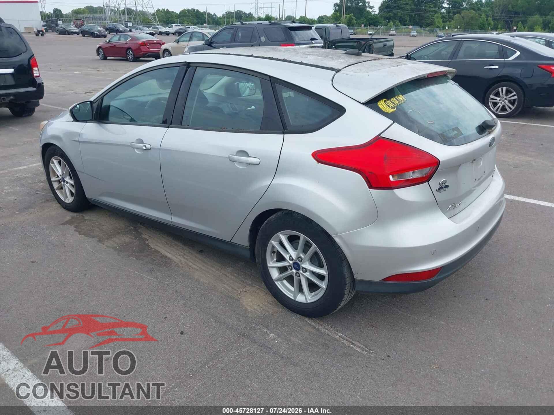 FORD FOCUS 2015 - 1FADP3K21FL351154