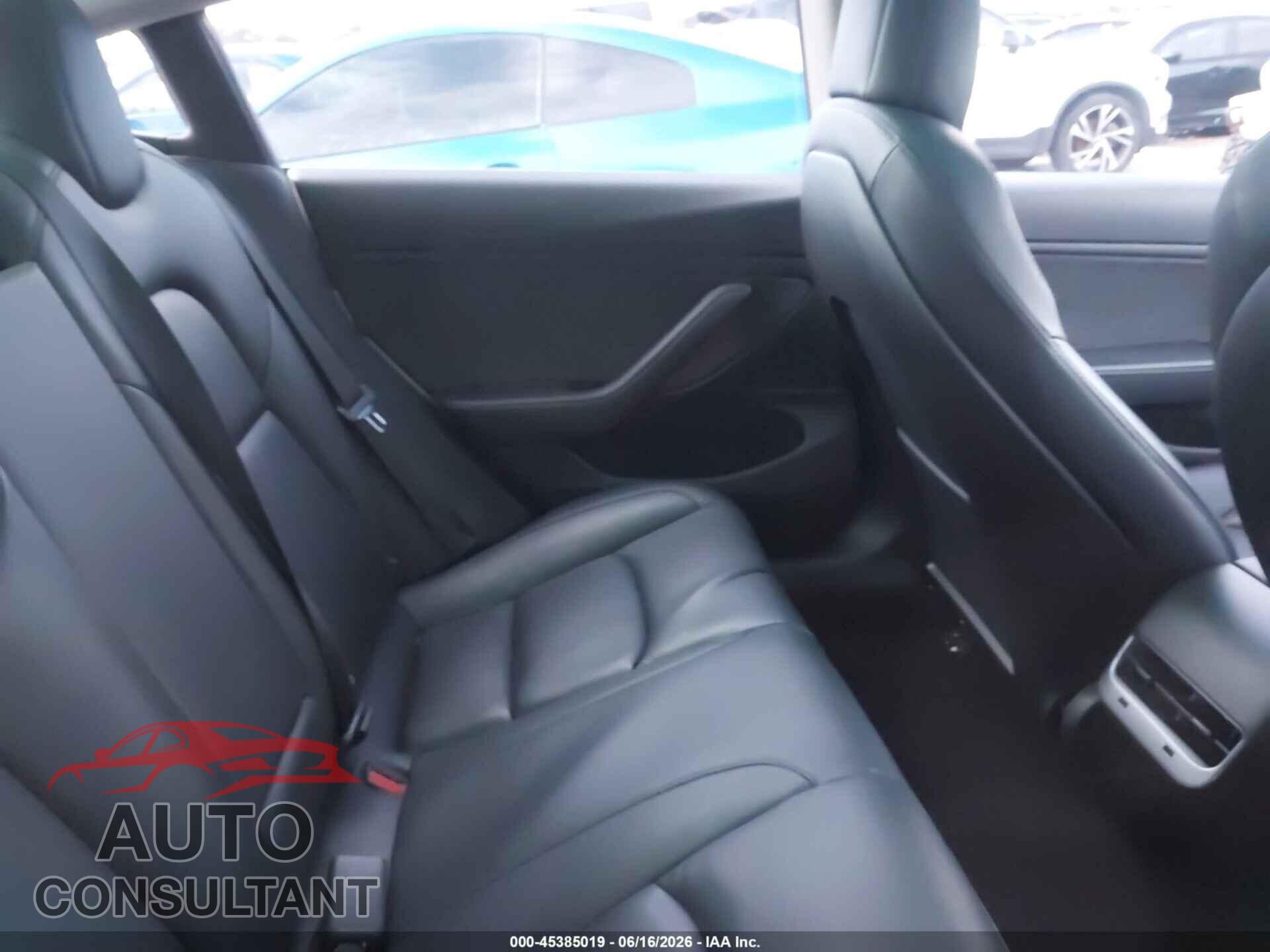 TESLA MODEL 3 2018 - 5YJ3E1EA3JF161905