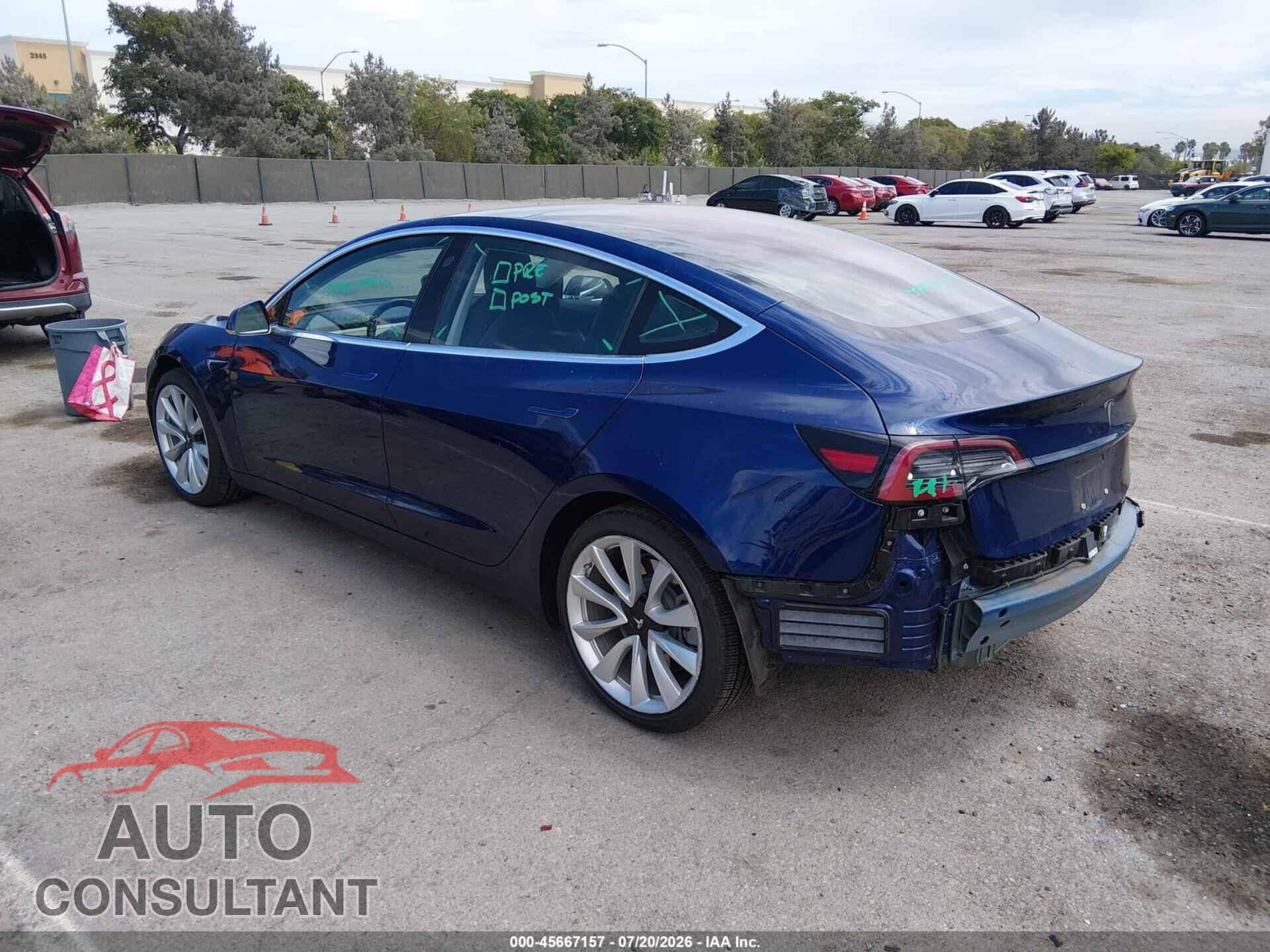 TESLA MODEL 3 2018 - 5YJ3E1EA4JF033382
