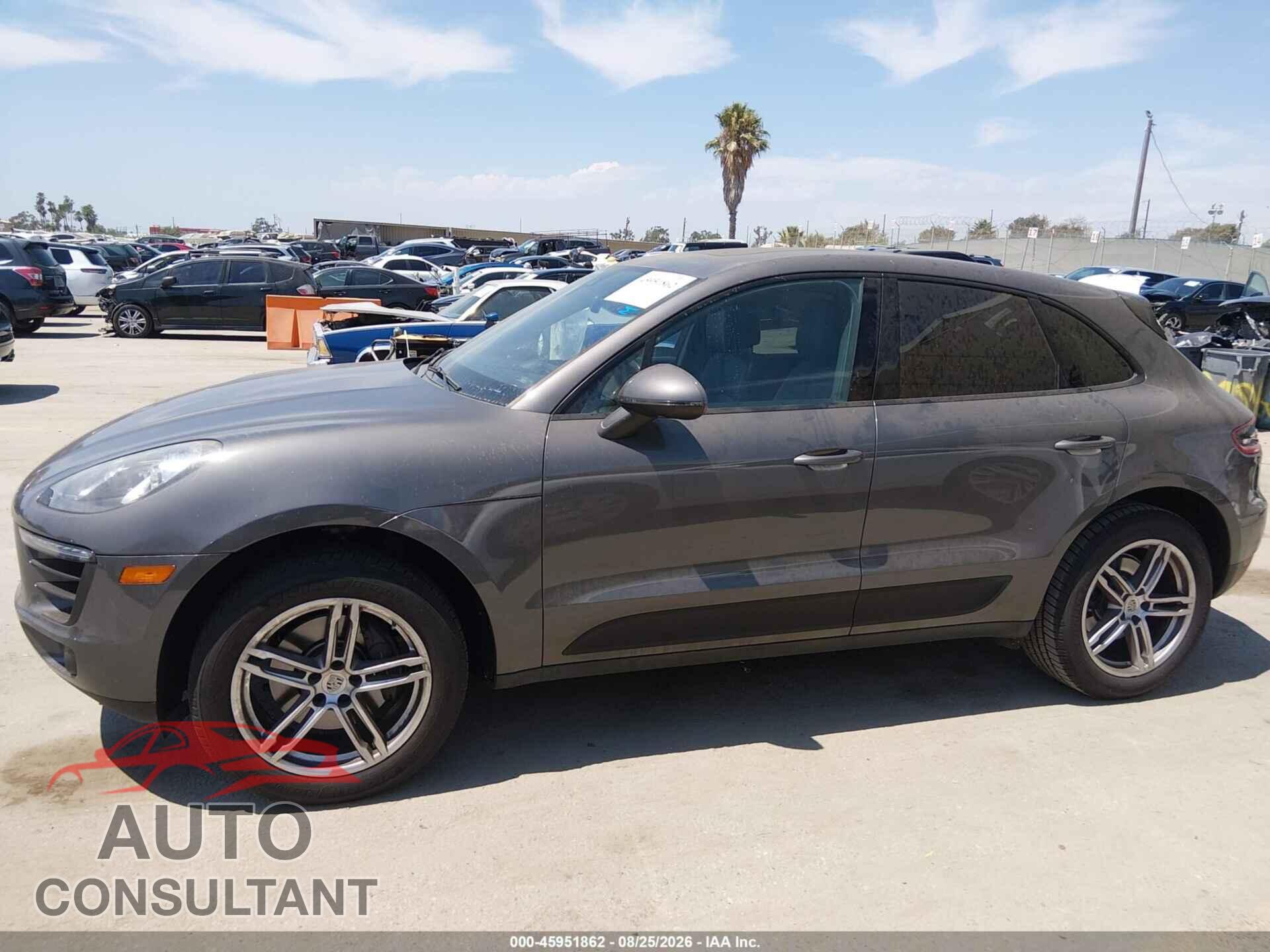PORSCHE MACAN 2018 - WP1AA2A55JLB09351