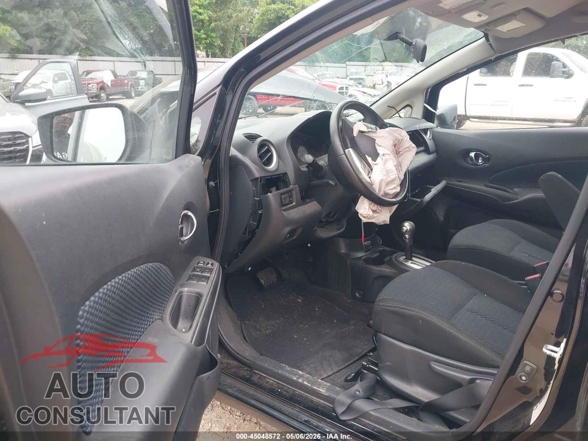 NISSAN VERSA NOTE 2017 - 3N1CE2CP4HL375569