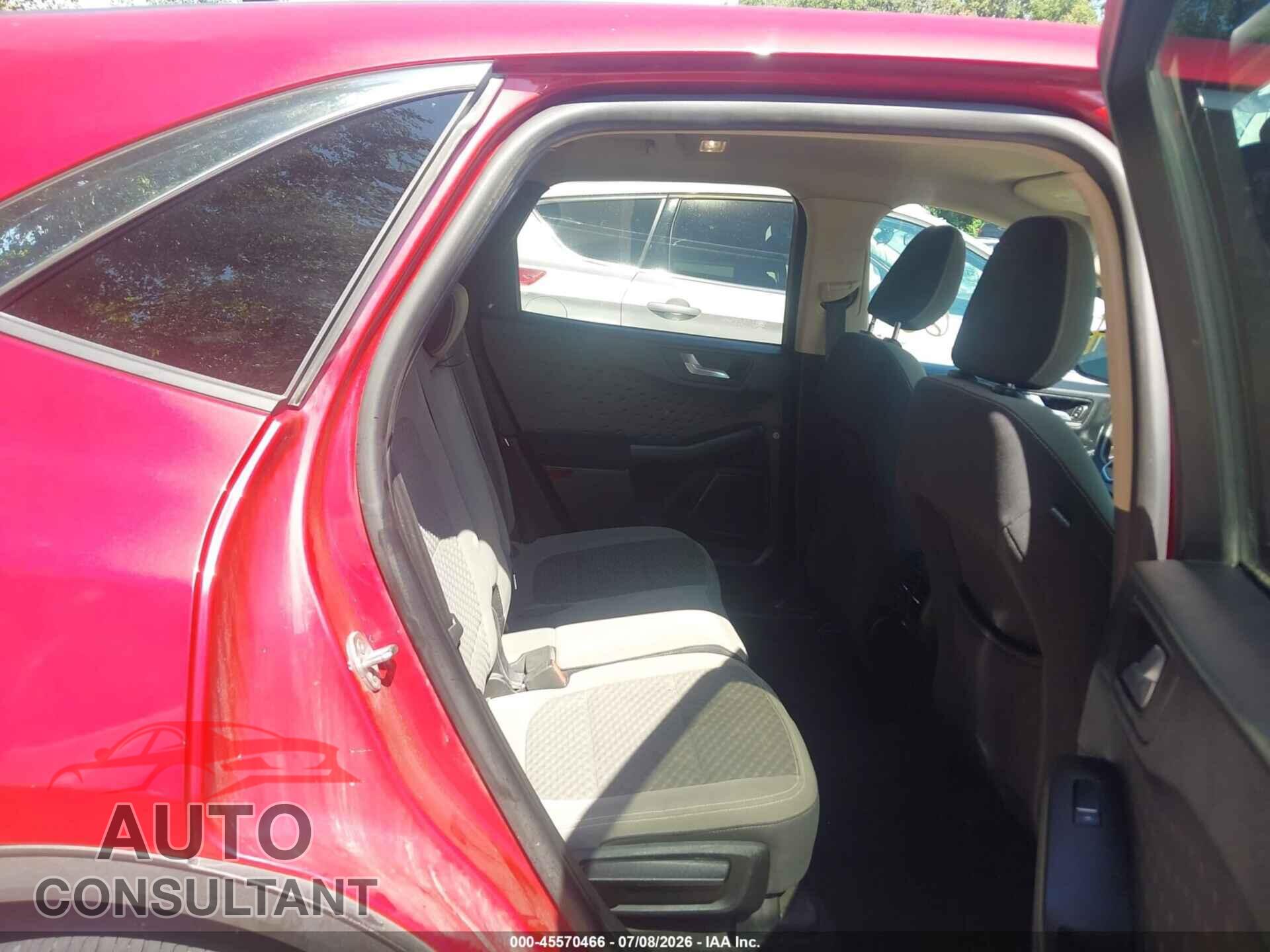 FORD ESCAPE 2020 - 1FMCU0G68LUA33672
